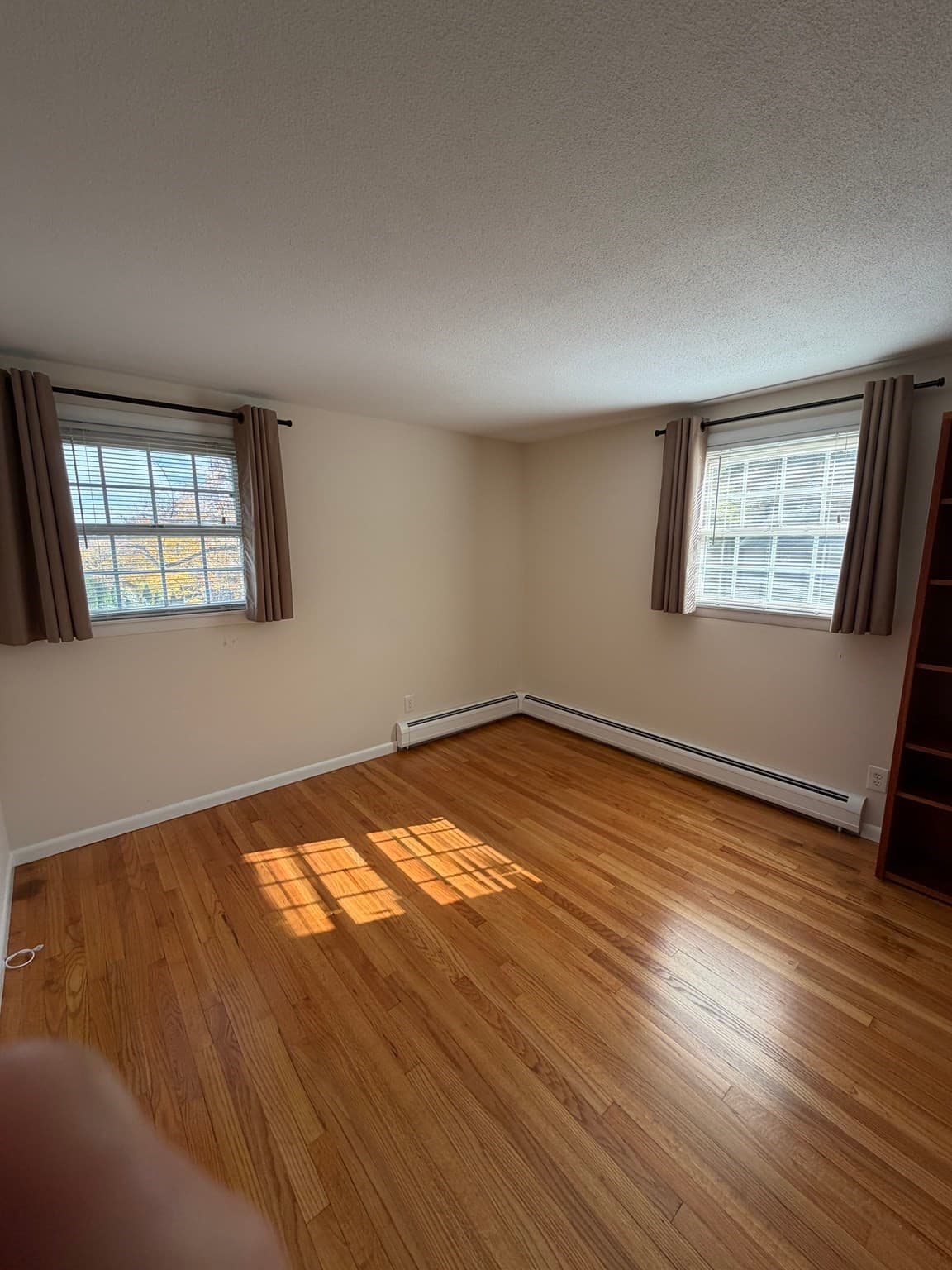Single Family Residence at 76 Hillview Rd, Holyoke MA 01040, photo 18 of 33