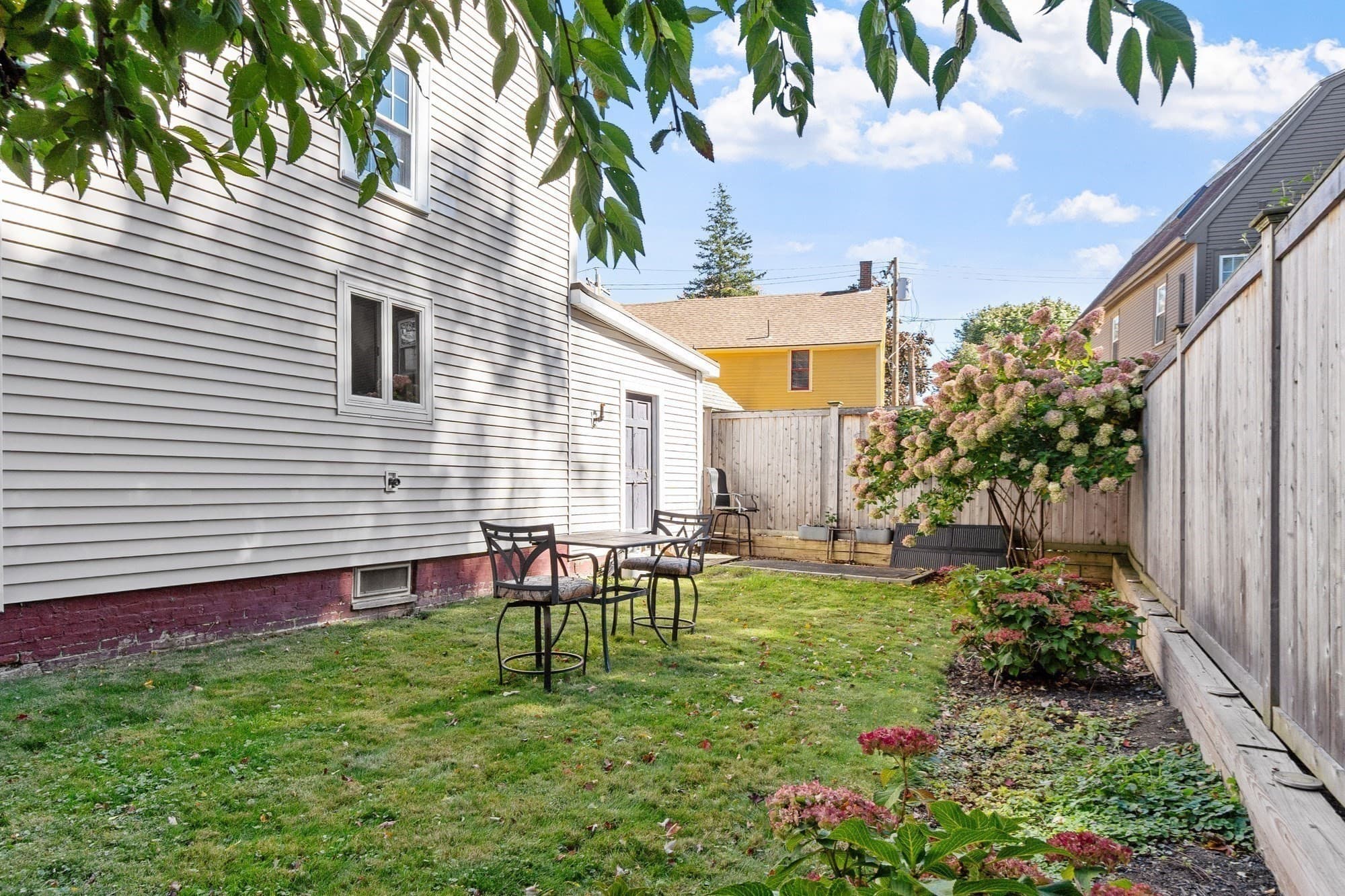 Single Family Residence at 58 Temple St, Newburyport MA 01950, Newburyport, photo 28 of 31