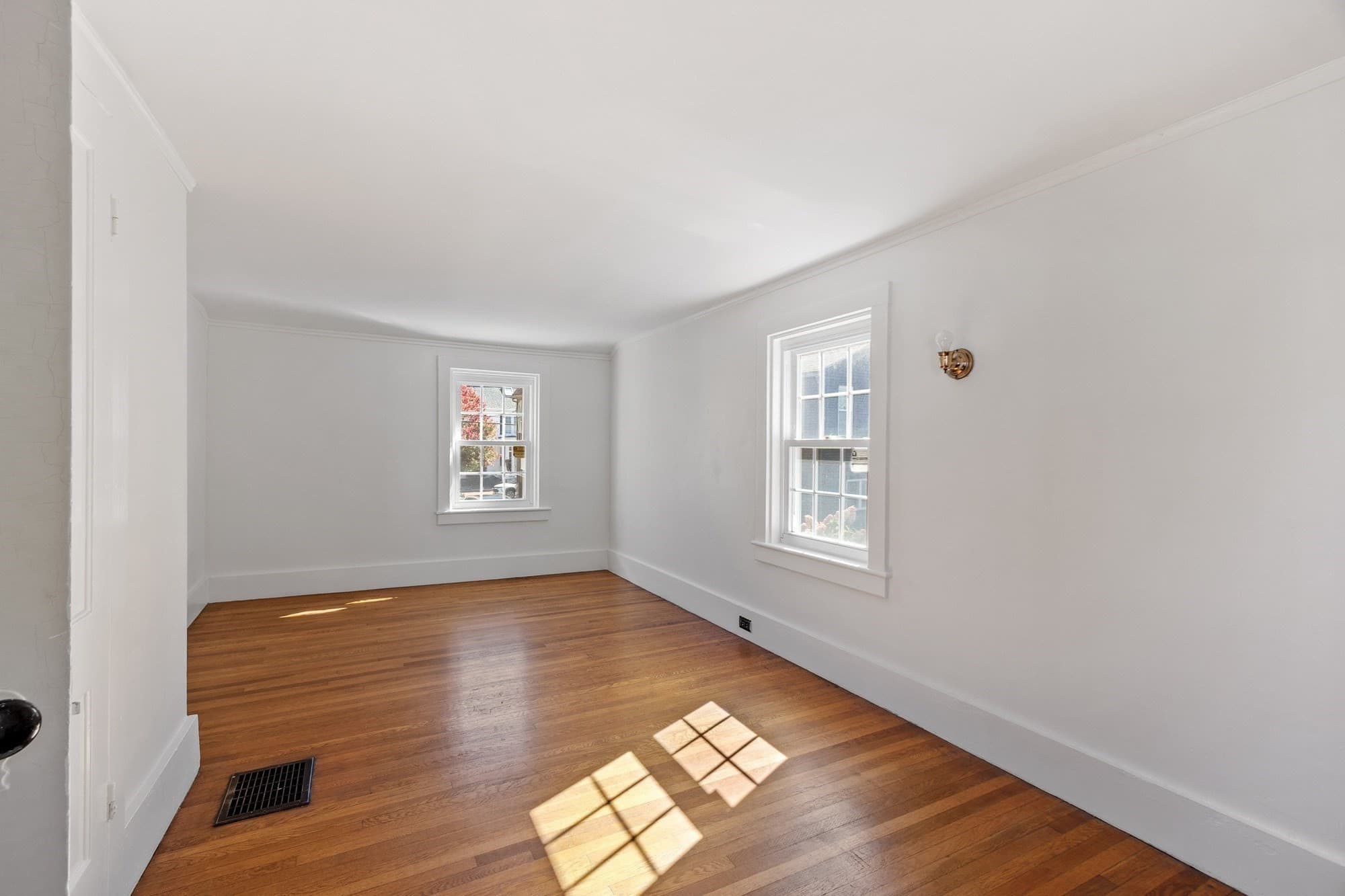 Single Family Residence at 58 Temple St, Newburyport MA 01950, Newburyport, photo 20 of 31
