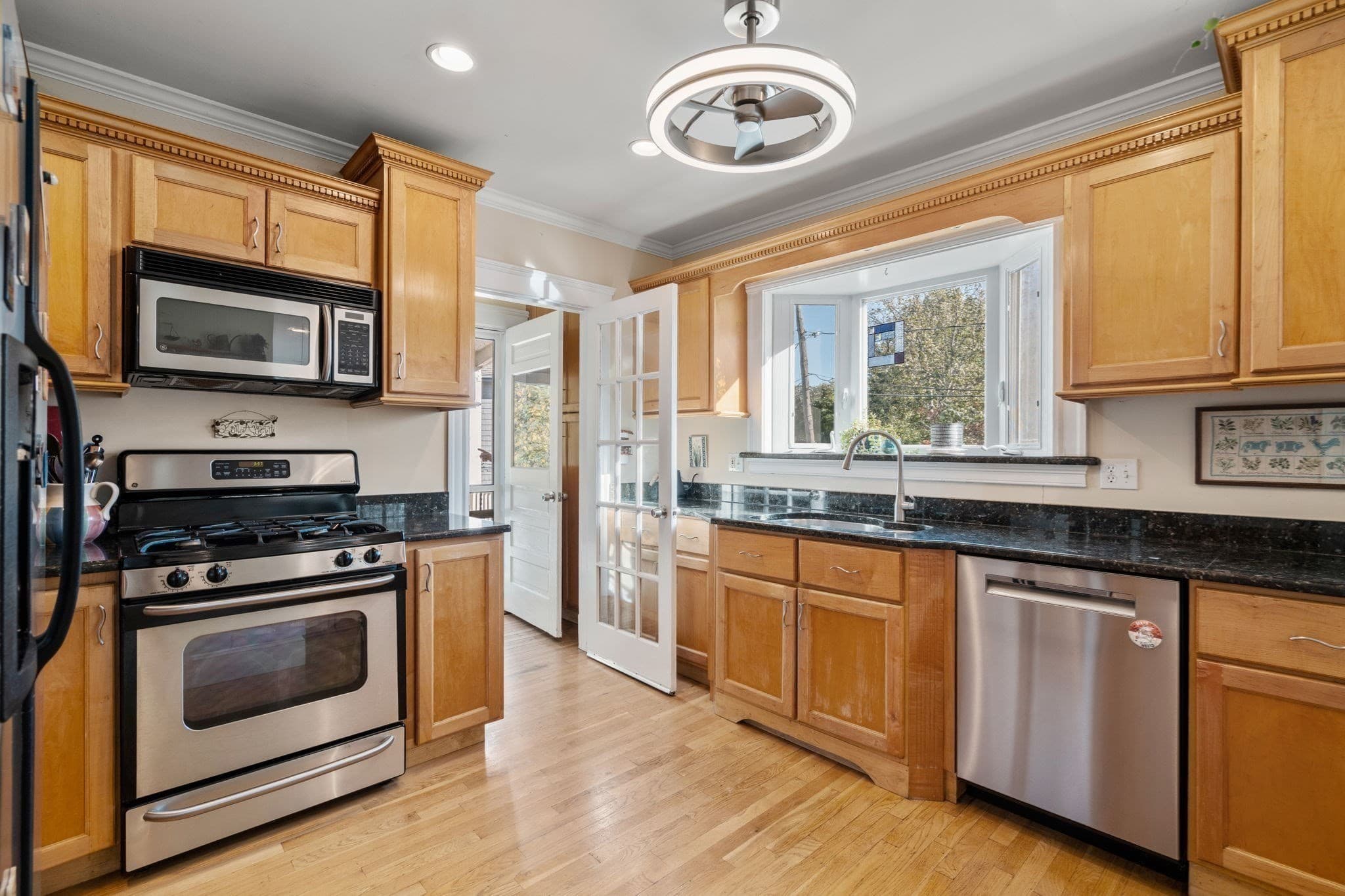 Condominium at 129 Hillside Road # 2, Watertown MA 02472, Watertown, photo 11 of 27