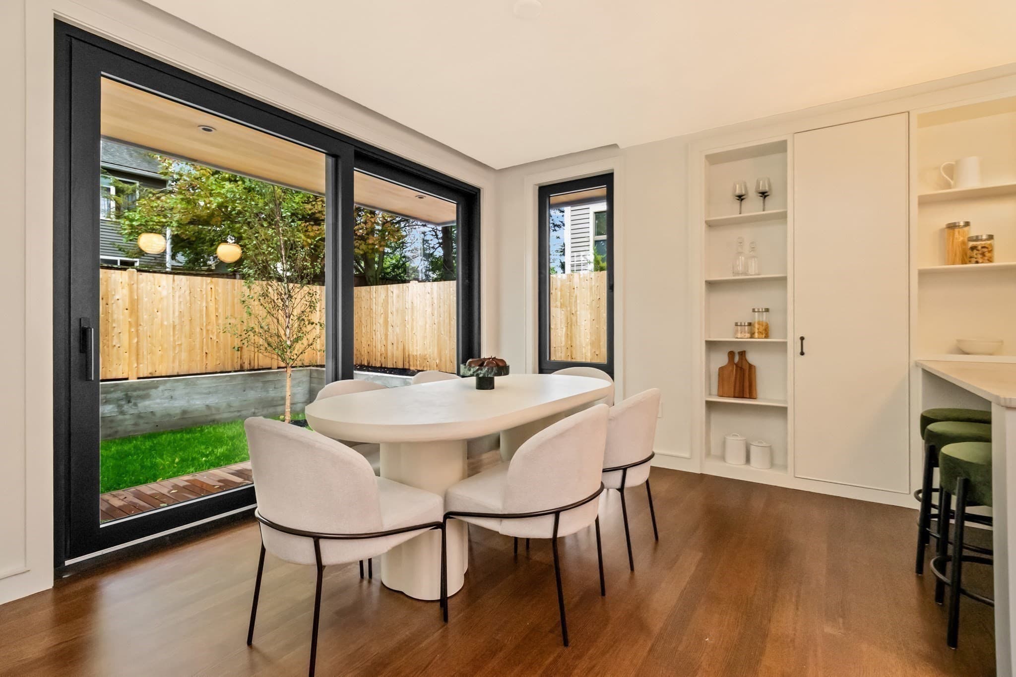 Single Family Residence at 8 Holworthy Terrace, Cambridge MA 02138, Cambridge, photo 6 of 30