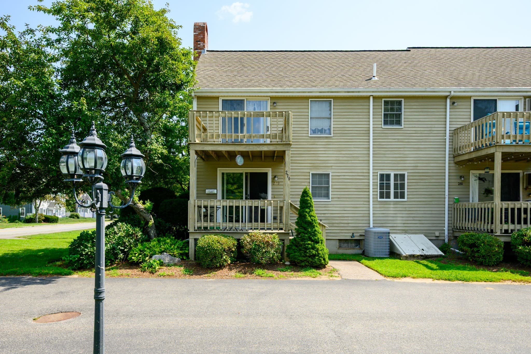Condominium at 279 Central St # 279, East Bridgewater MA 02333, East Bridgewater, photo 21 of 22