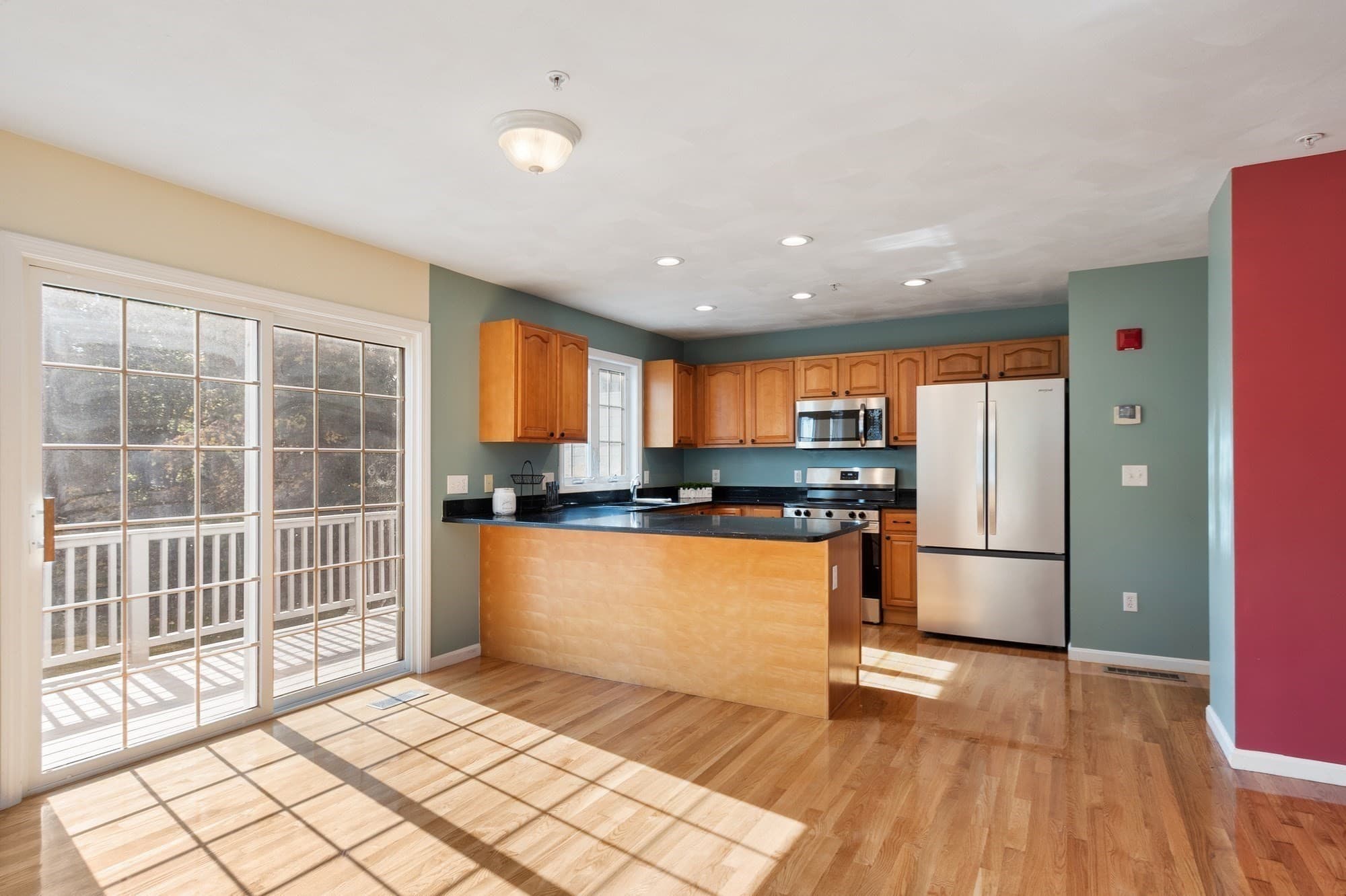 Condominium at 10 Patriots Way # A, Sterling MA 01564, Sterling, photo 6 of 33