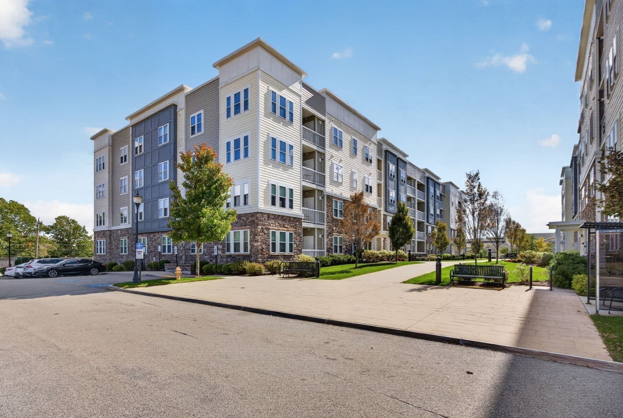 Condominium at 130 University Ave # 1210, Westwood MA 02090, Westwood, photo 20 of 21