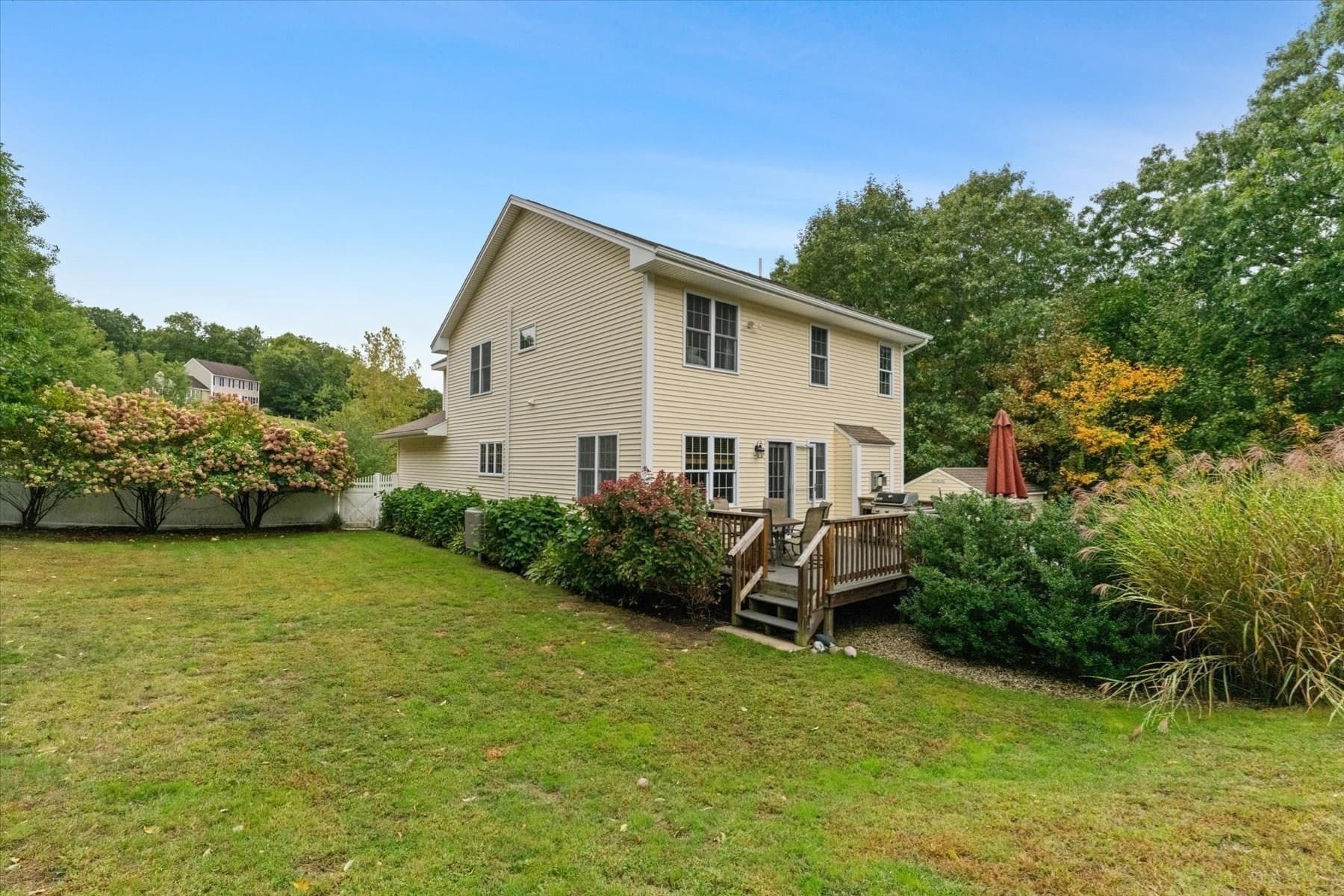 Single Family Residence at 65 Arbor Rd, Uxbridge MA 01569, Uxbridge, photo 37 of 42