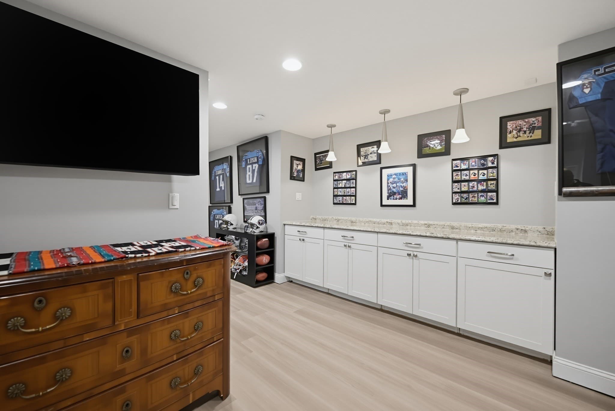Single Family Residence at 7 Chopin Ct, Walpole MA 02081, Walpole, photo 25 of 41