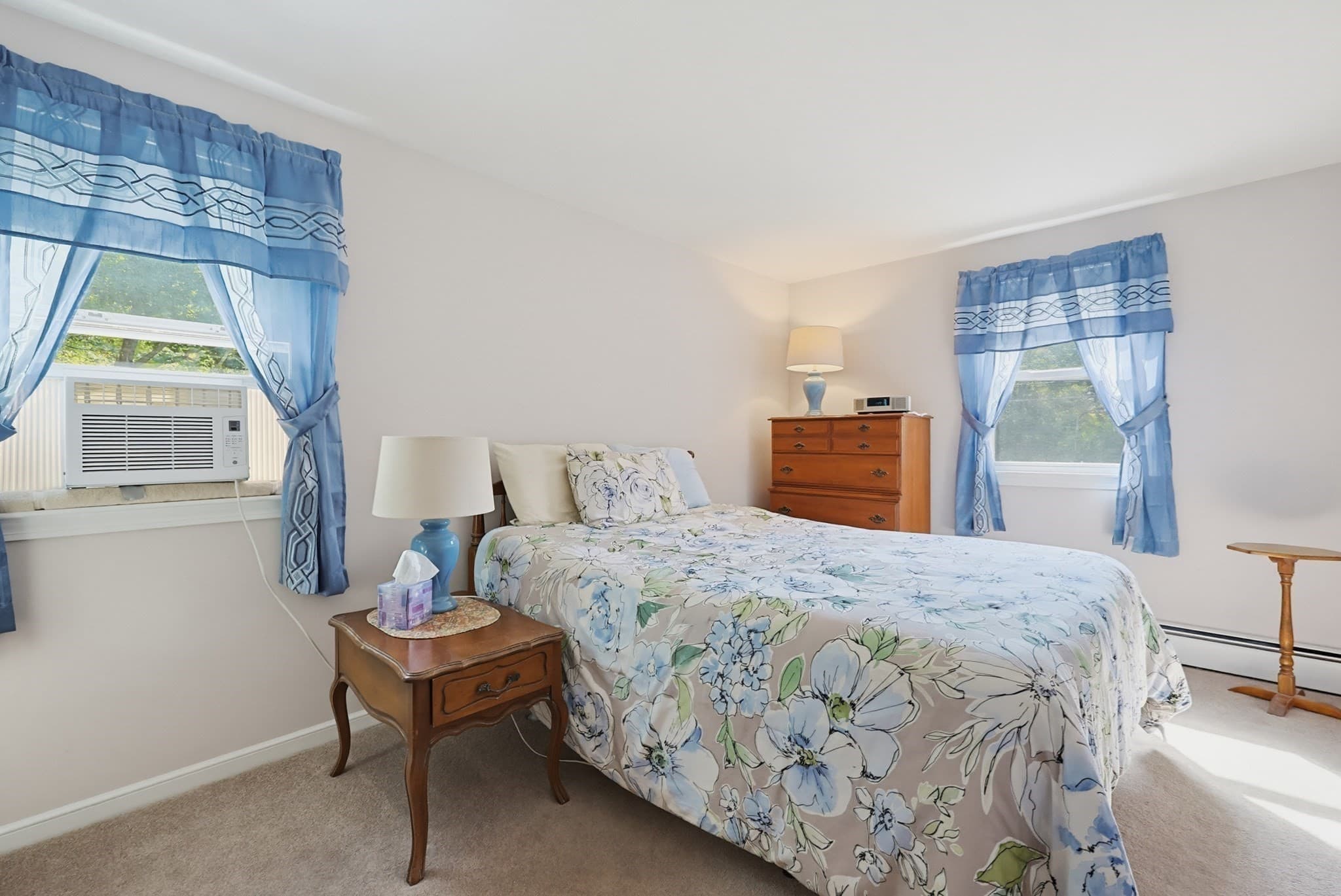 Single Family Residence at 225 Oak, Franklin MA 02038, Franklin, photo 15 of 36