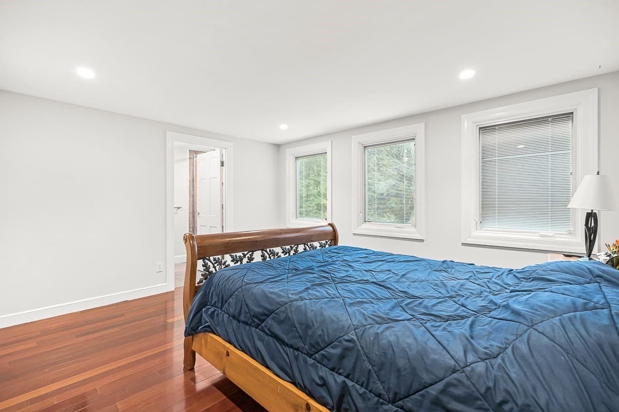 Single Family Residence at 21 Amberwood Dr, Winchester MA 01890, Winchester, photo 17 of 42