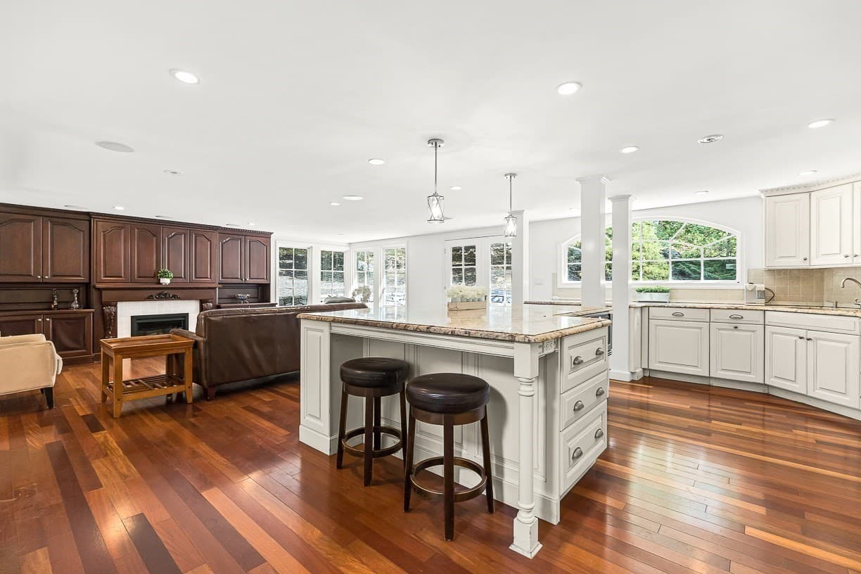 Single Family Residence at 21 Amberwood Dr, Winchester MA 01890, Winchester, photo 8 of 42