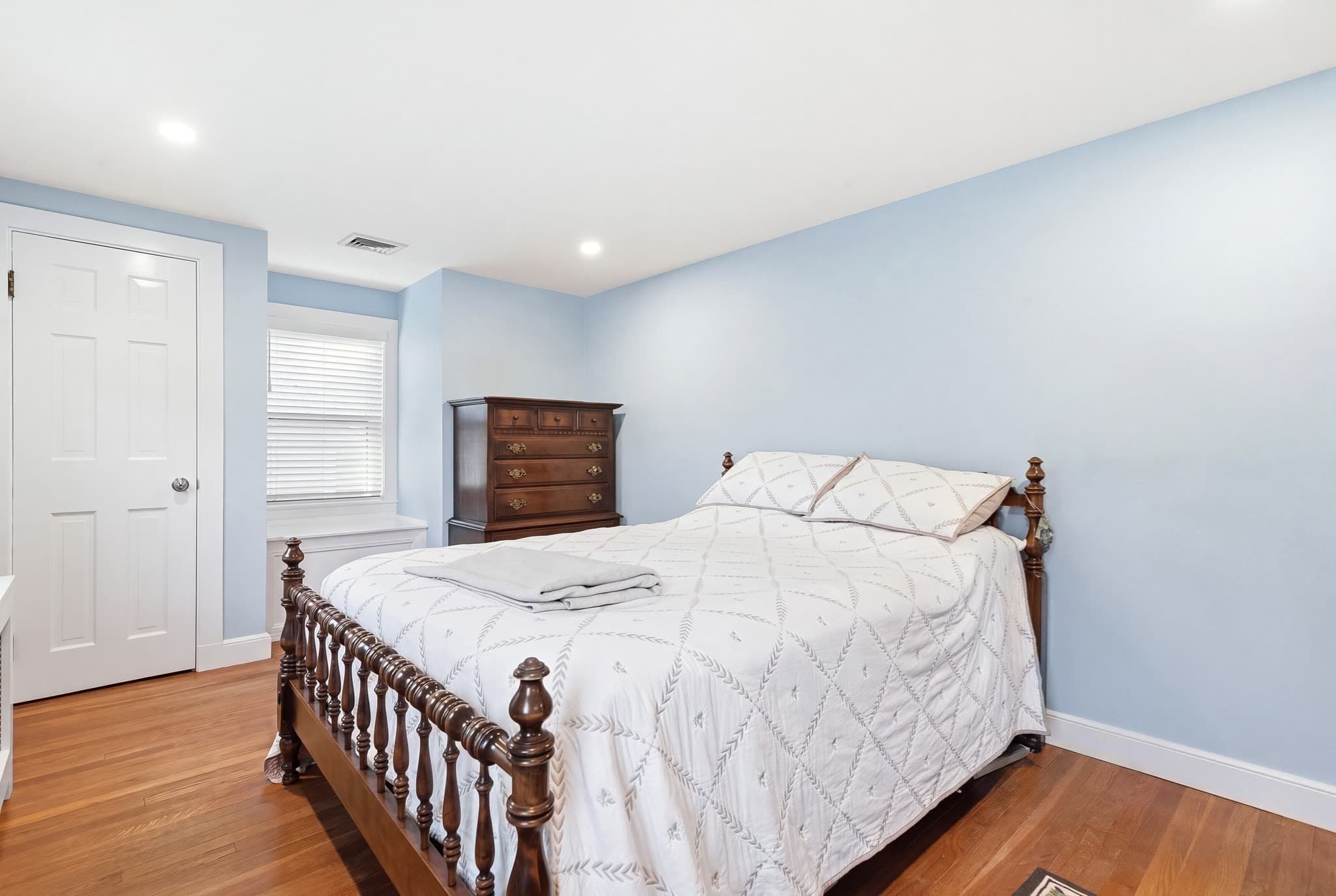 Single Family Residence at 100 Academy Avenue, Weymouth MA 02188, Weymouth, photo 14 of 42