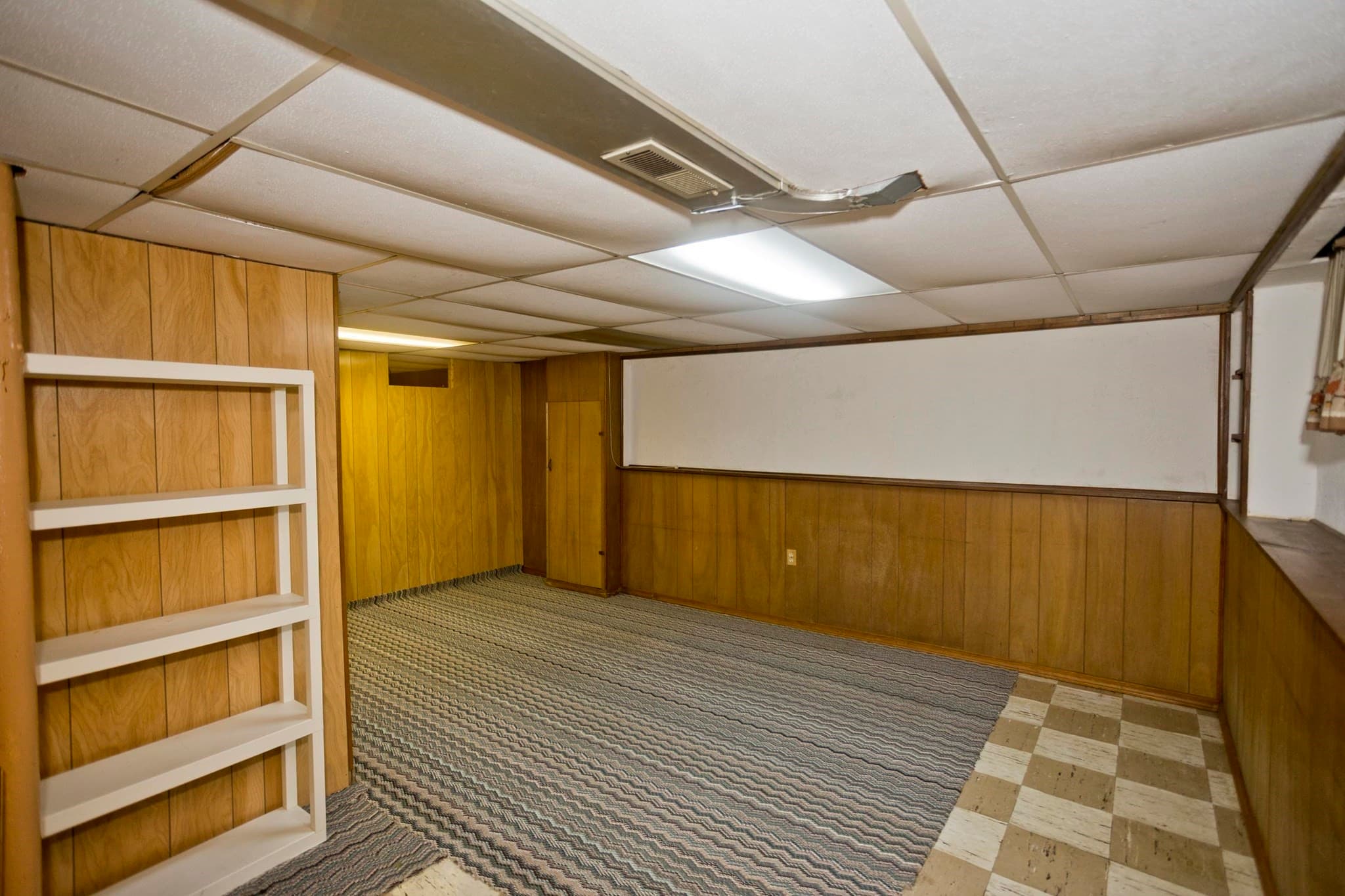 Single Family Residence at 68 Talmadge Dr, Springfield MA 01118, Springfield, photo 27 of 36