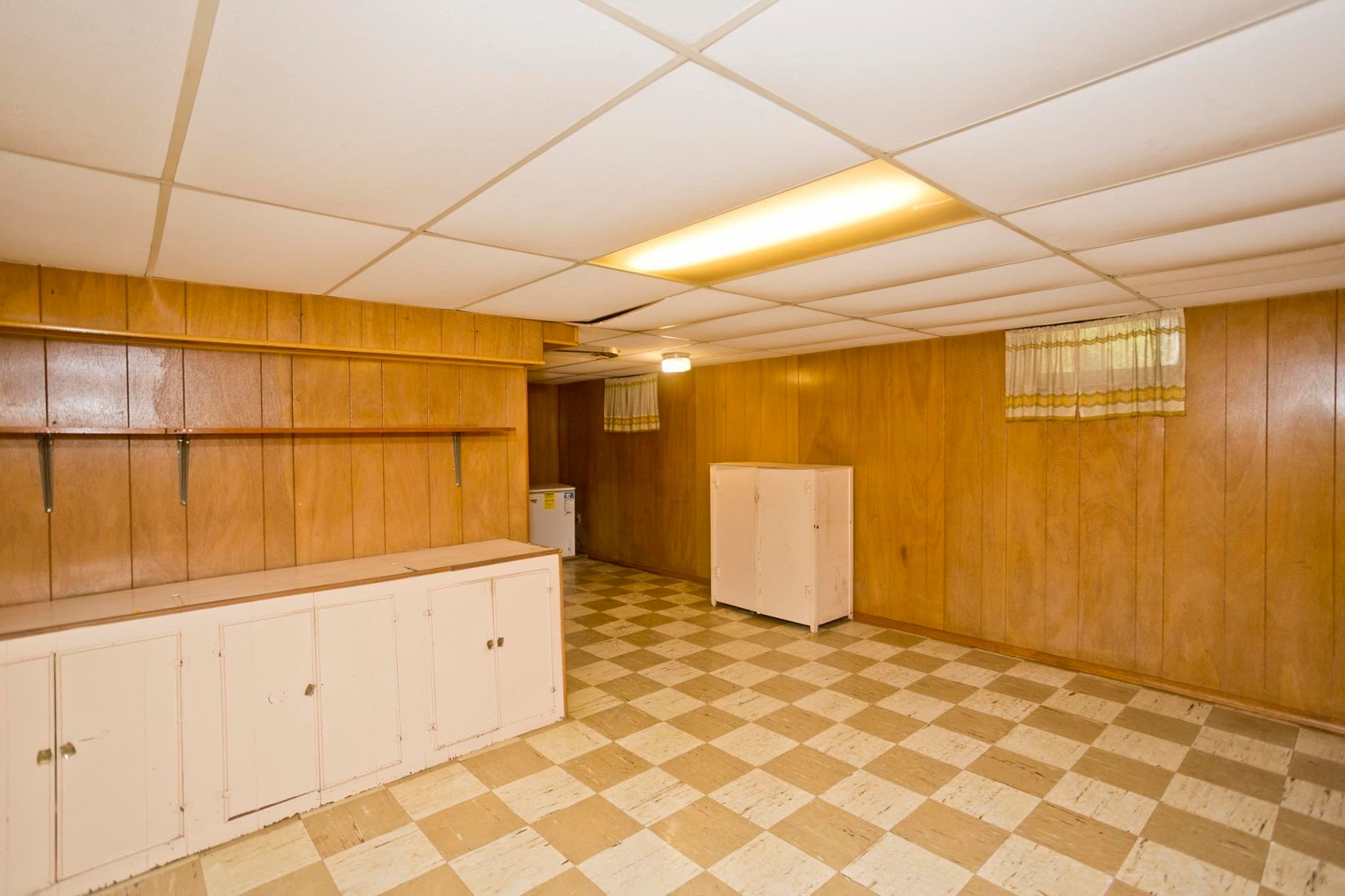 Single Family Residence at 68 Talmadge Dr, Springfield MA 01118, Springfield, photo 30 of 36