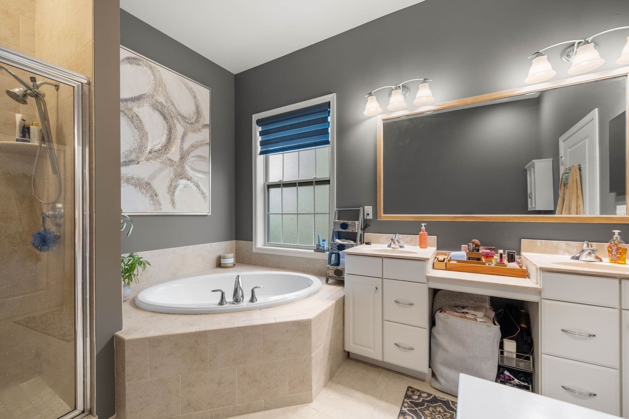 Condominium at 21 Pine Tree Dr # 21, Methuen MA 01844, Methuen, photo 22 of 42