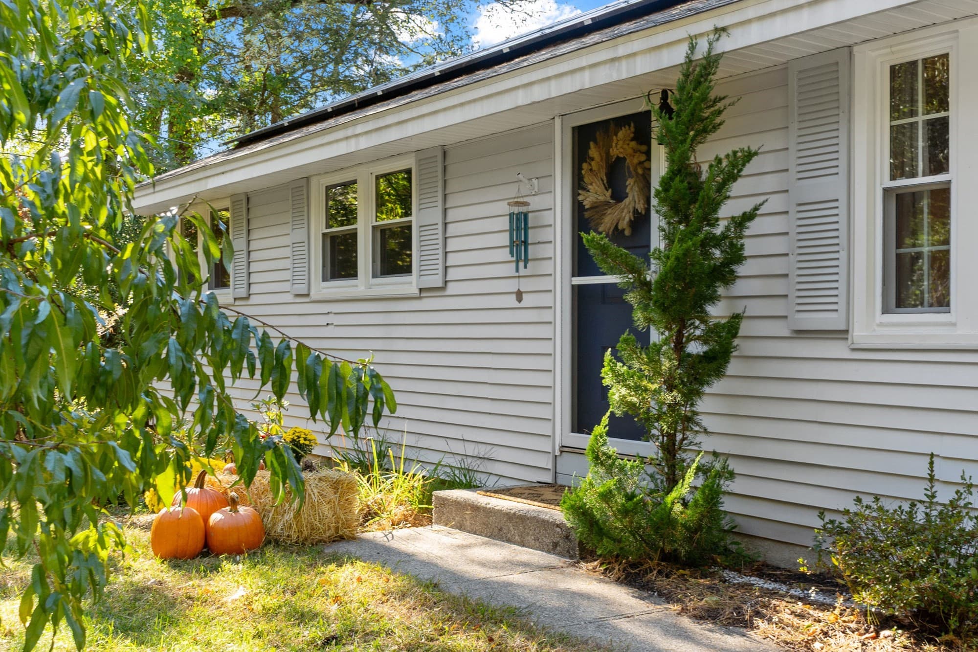 Single Family Residence at 18 East St, Pepperell MA 01463, Pepperell, photo 2 of 32