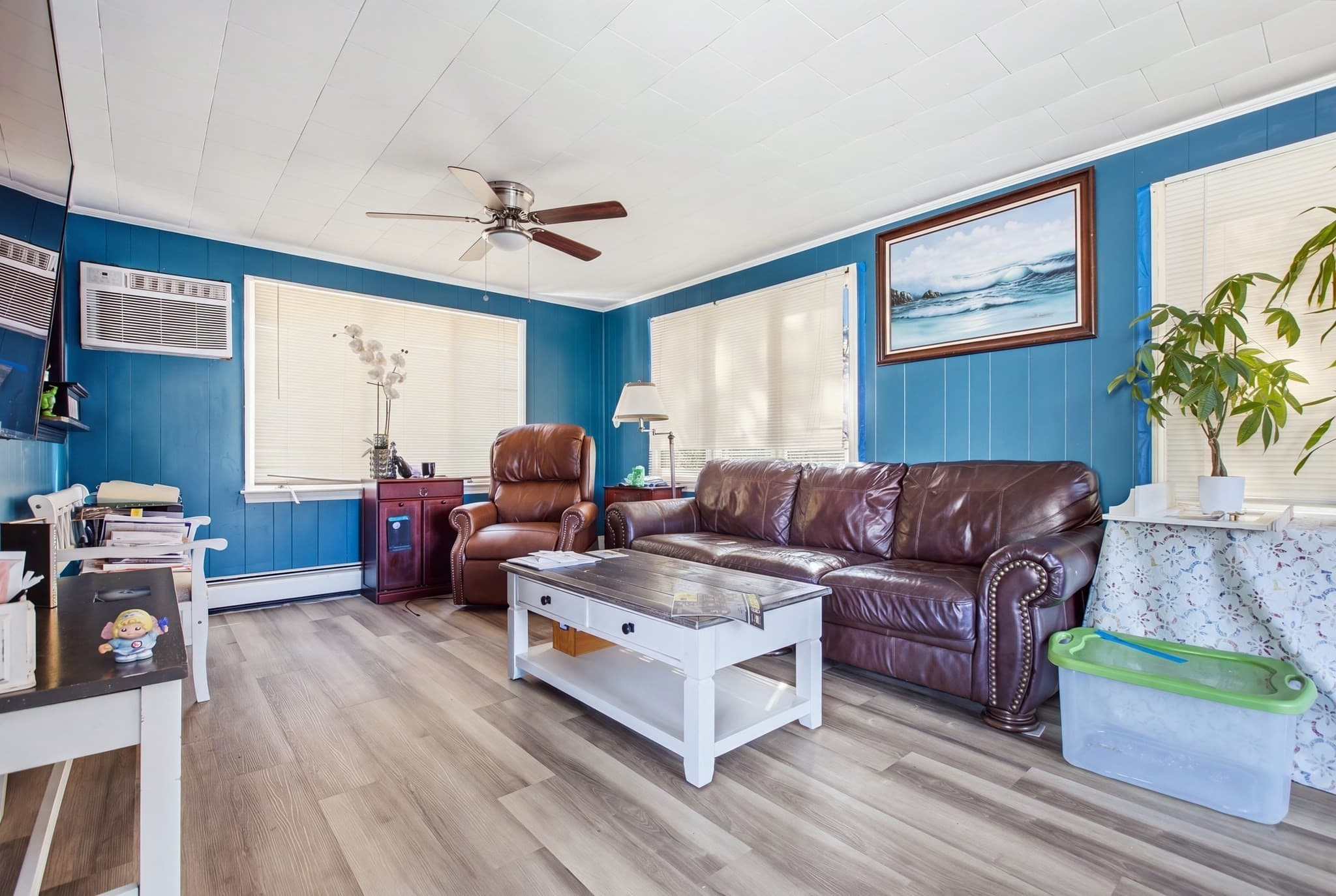 Single Family Residence at 54 Capitol St, Methuen MA 01844, Methuen, photo 2 of 37