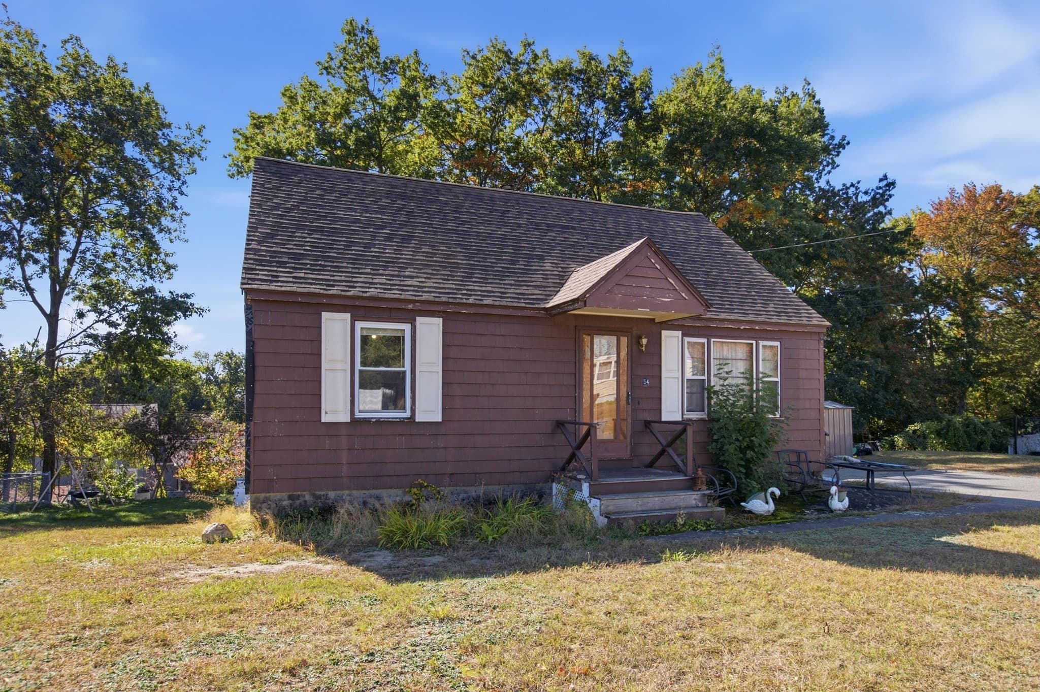Single Family Residence at 54 Capitol St, Methuen MA 01844, Methuen, photo 12 of 37