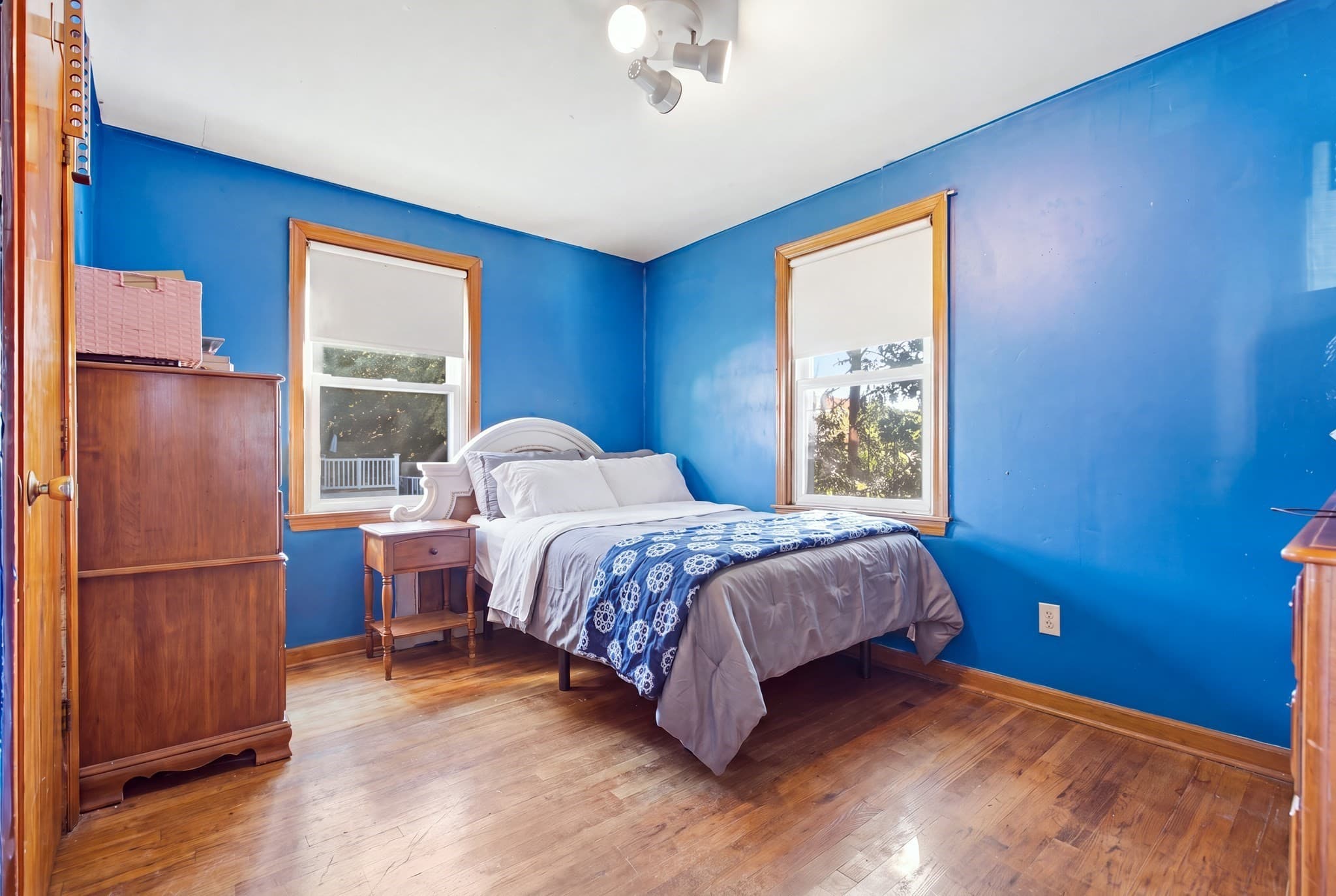Single Family Residence at 54 Capitol St, Methuen MA 01844, Methuen, photo 5 of 37
