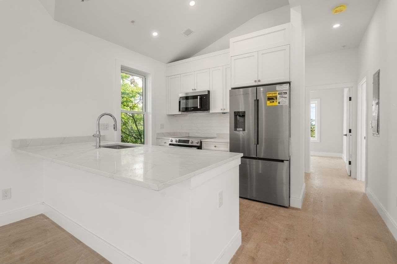 Condominium at 87 Nottinghill Road # 4, Boston MA 02135, photo 13 of 19