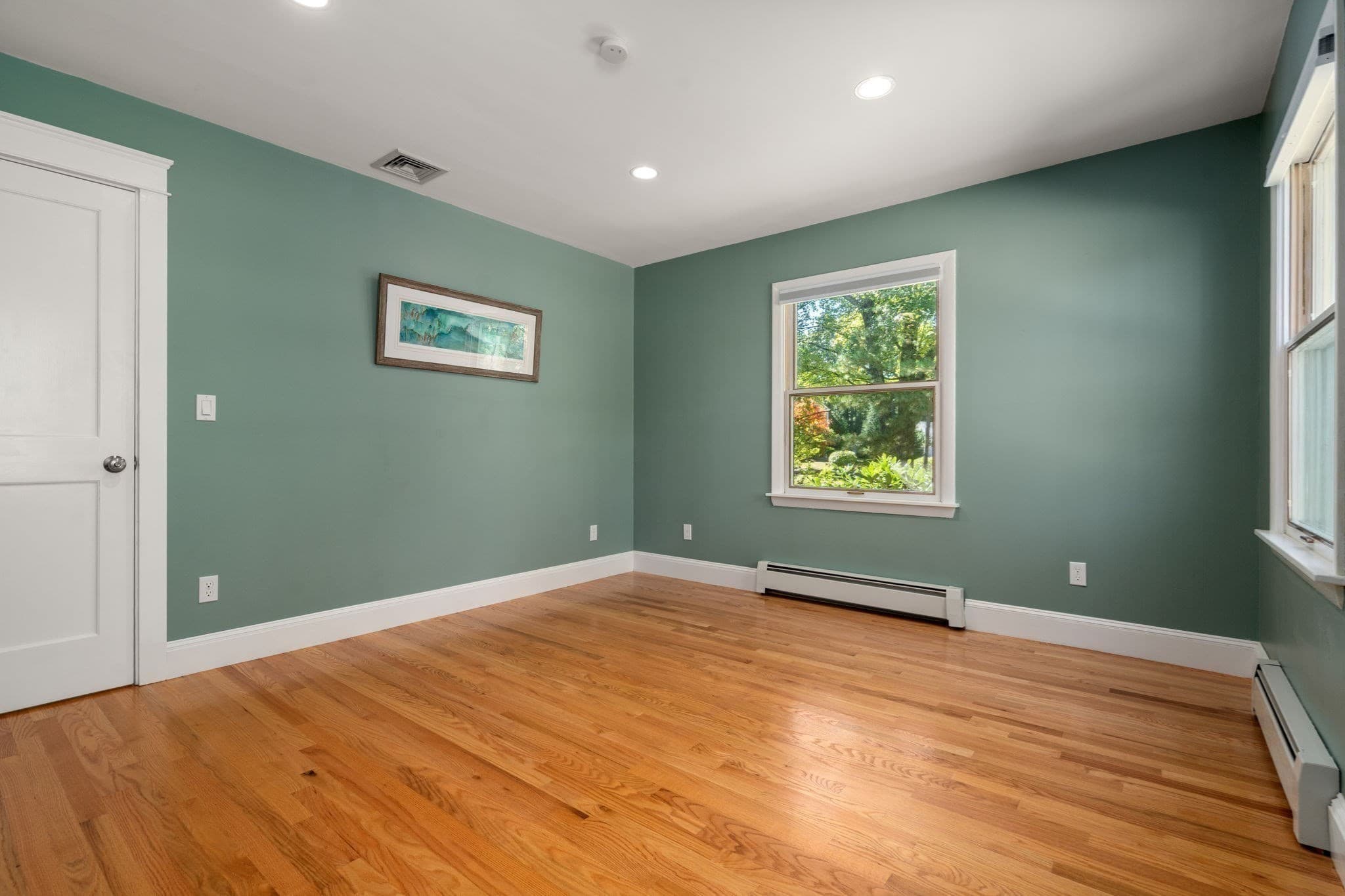 Single Family Residence at 10 Lantern Rd, Framingham MA 01702, Framingham, photo 26 of 37