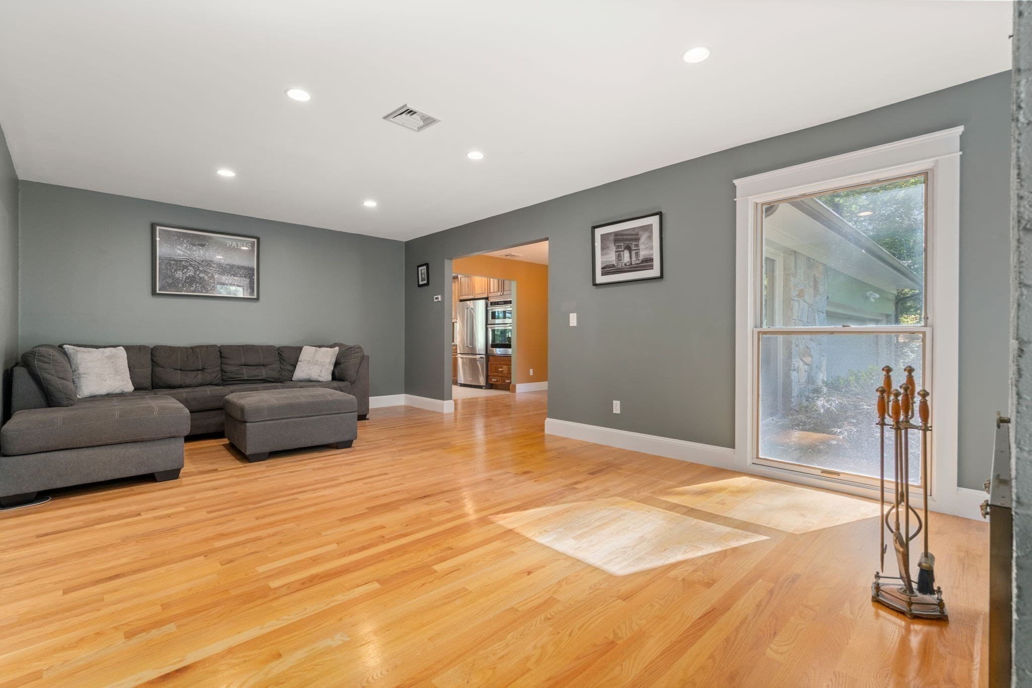 Single Family Residence at 10 Lantern Rd, Framingham MA 01702, Framingham, photo 15 of 37