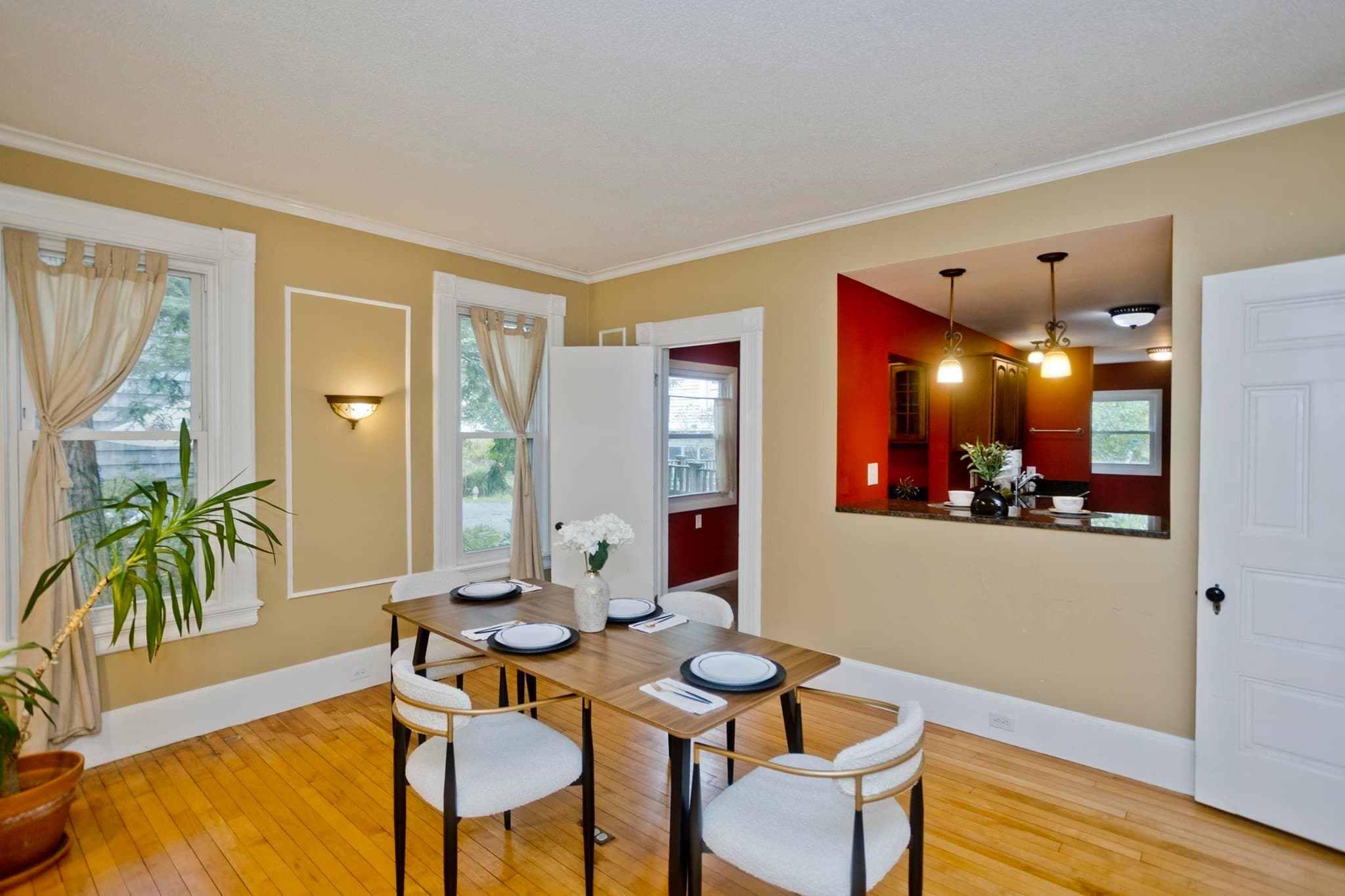 Single Family Residence at 40 Fairfield Ave, Holyoke MA 01040, Holyoke, photo 17 of 42