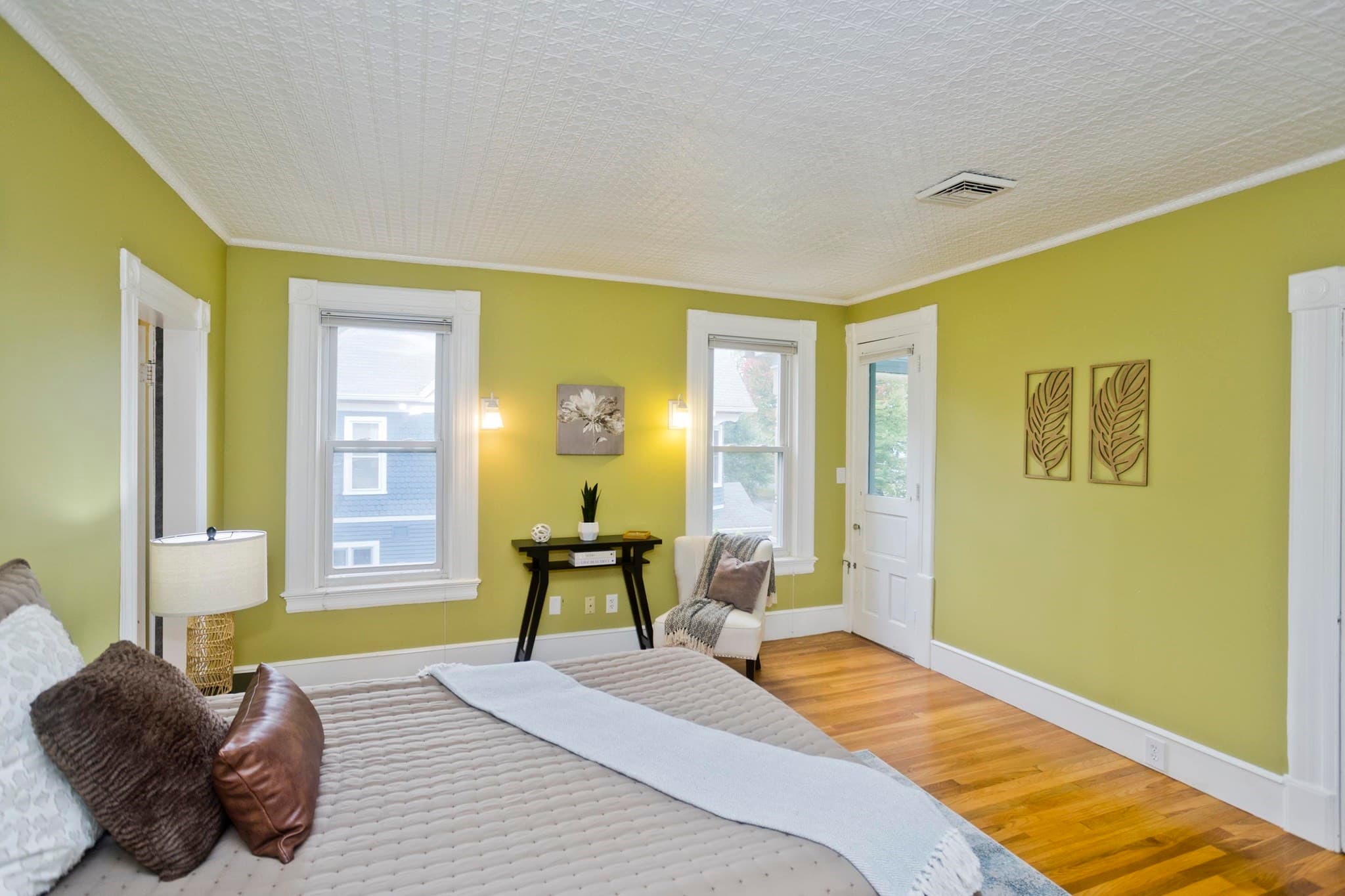 Single Family Residence at 40 Fairfield Ave, Holyoke MA 01040, Holyoke, photo 32 of 42