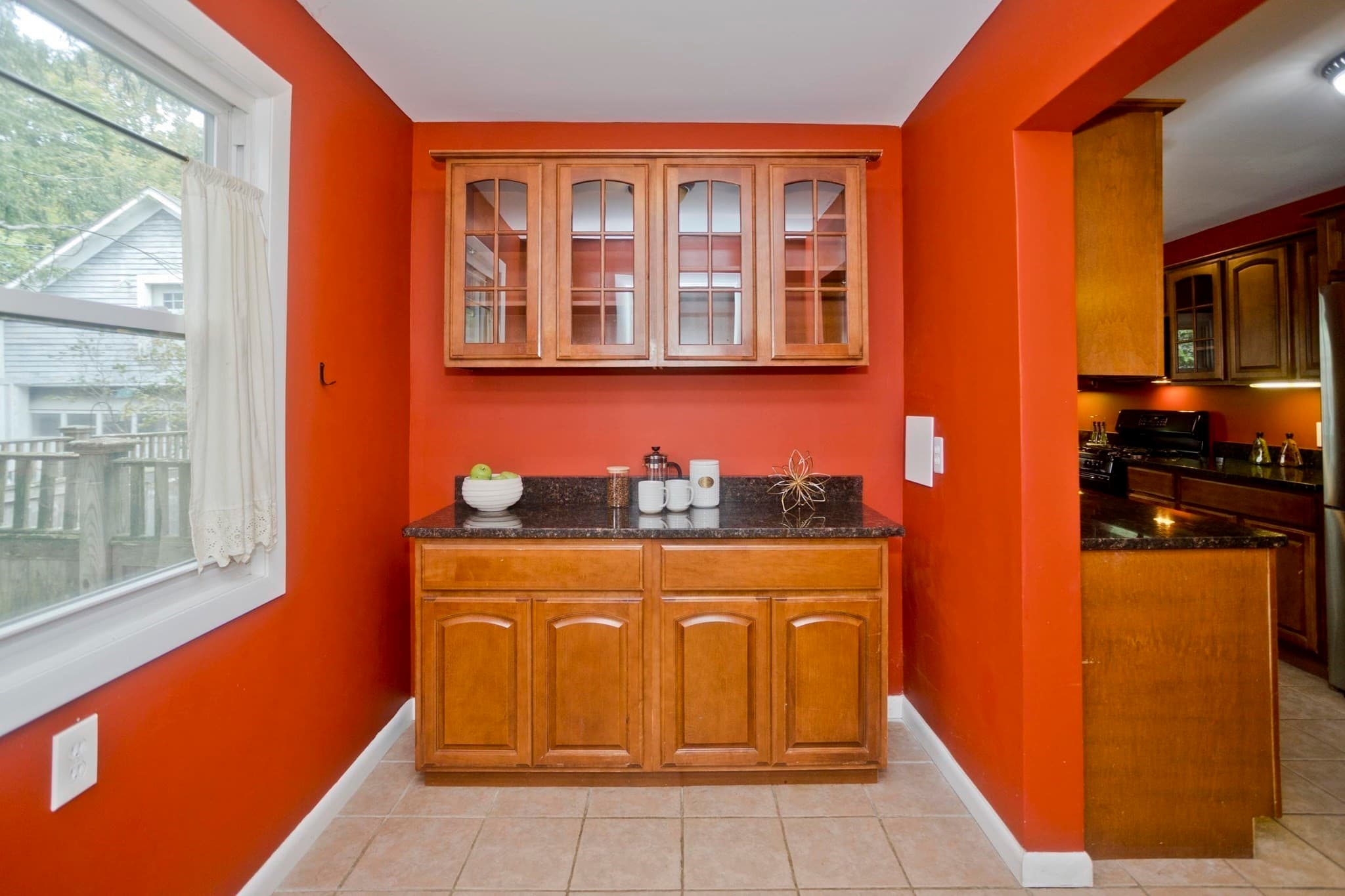 Single Family Residence at 40 Fairfield Ave, Holyoke MA 01040, Holyoke, photo 20 of 42