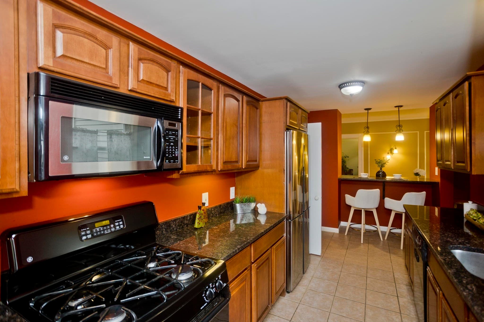 Single Family Residence at 40 Fairfield Ave, Holyoke MA 01040, Holyoke, photo 21 of 42
