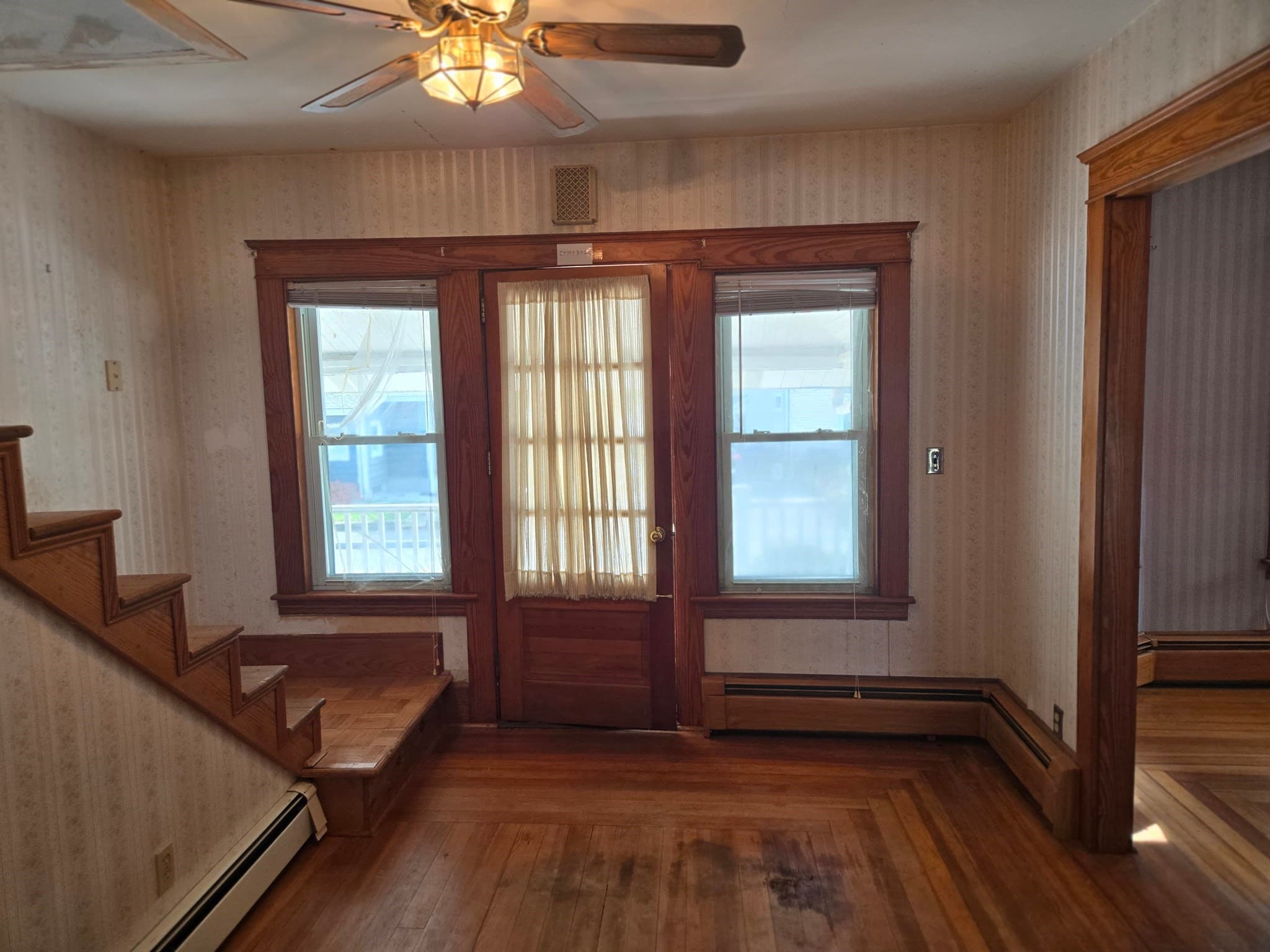 Single Family Residence at 9 Shore St, Taunton MA 02780, Taunton, photo 14 of 21