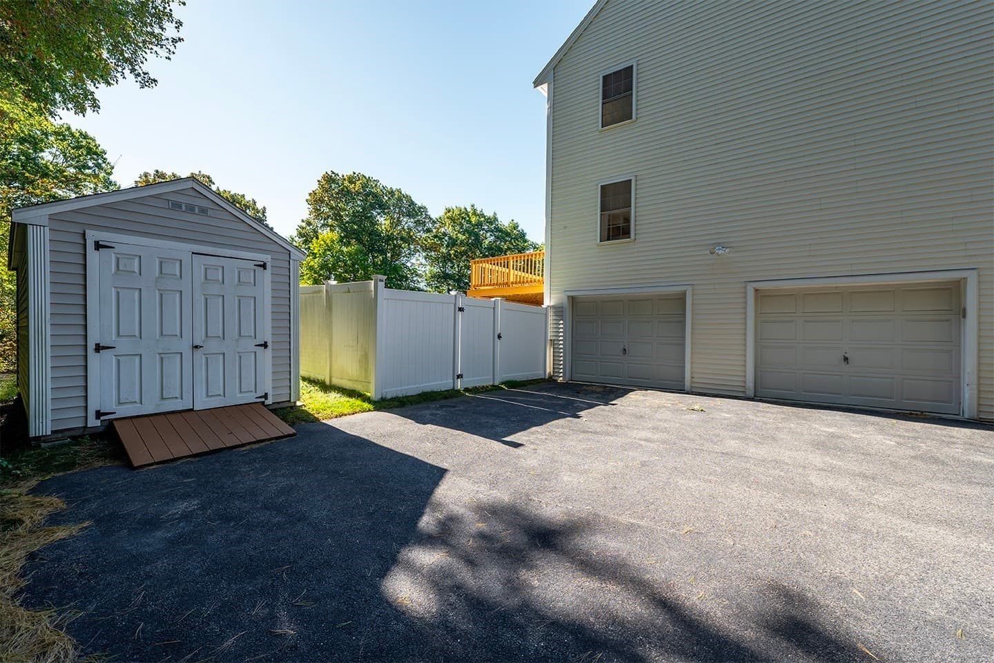 Single Family Residence at 3 Etta Rd, Billerica MA 01821, Billerica, photo 10 of 36
