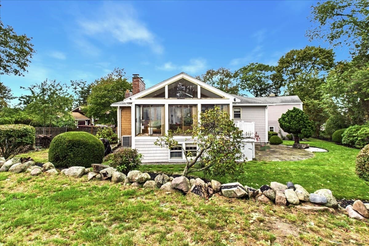 Single Family Residence at 36 Christine Terrace, Weymouth MA 02190, Weymouth, photo 4 of 36
