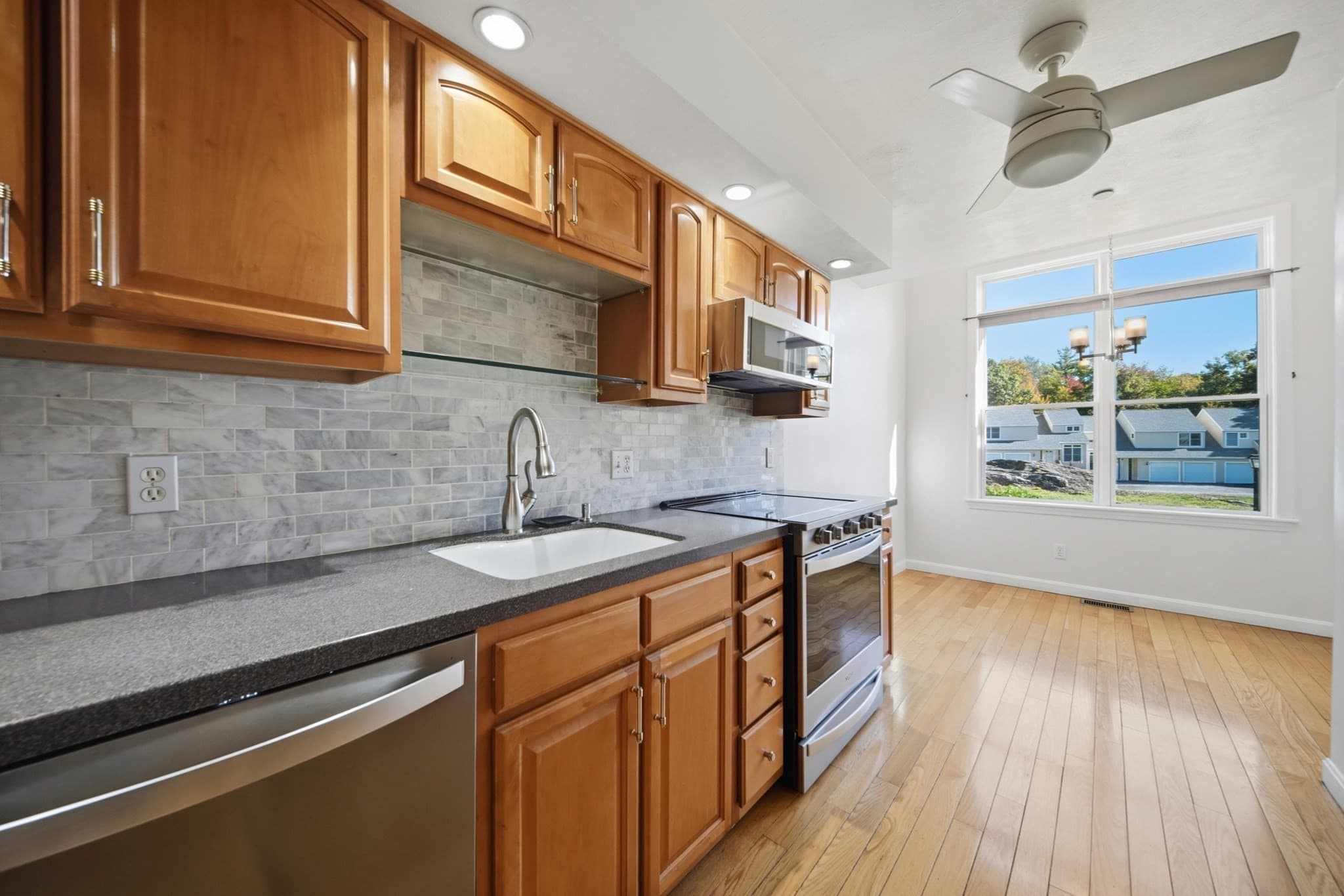 Condominium at 35 Coles Way # 35, Atkinson NH 03811, Atkinson, photo 12 of 42