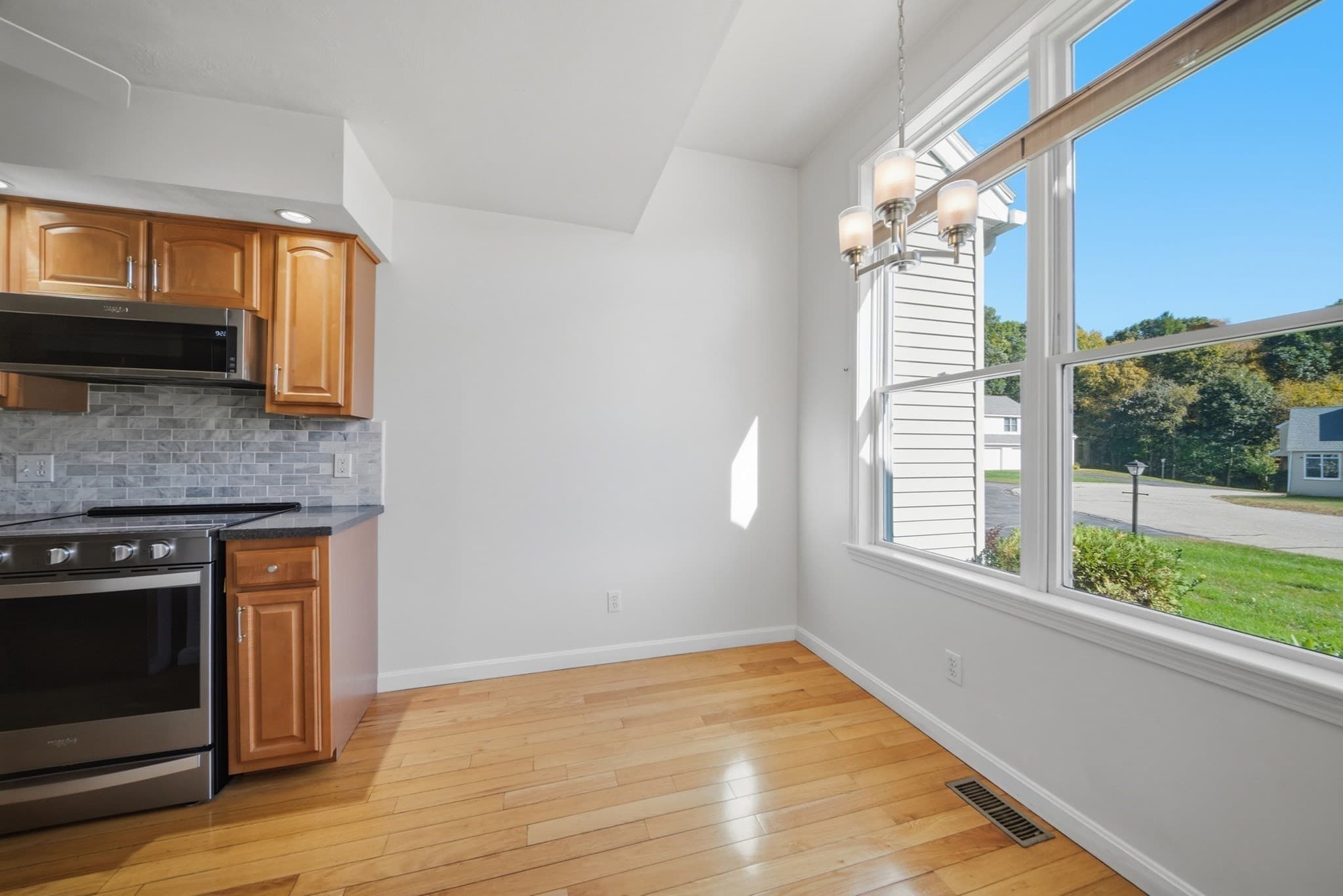 Condominium at 35 Coles Way # 35, Atkinson NH 03811, Atkinson, photo 9 of 42