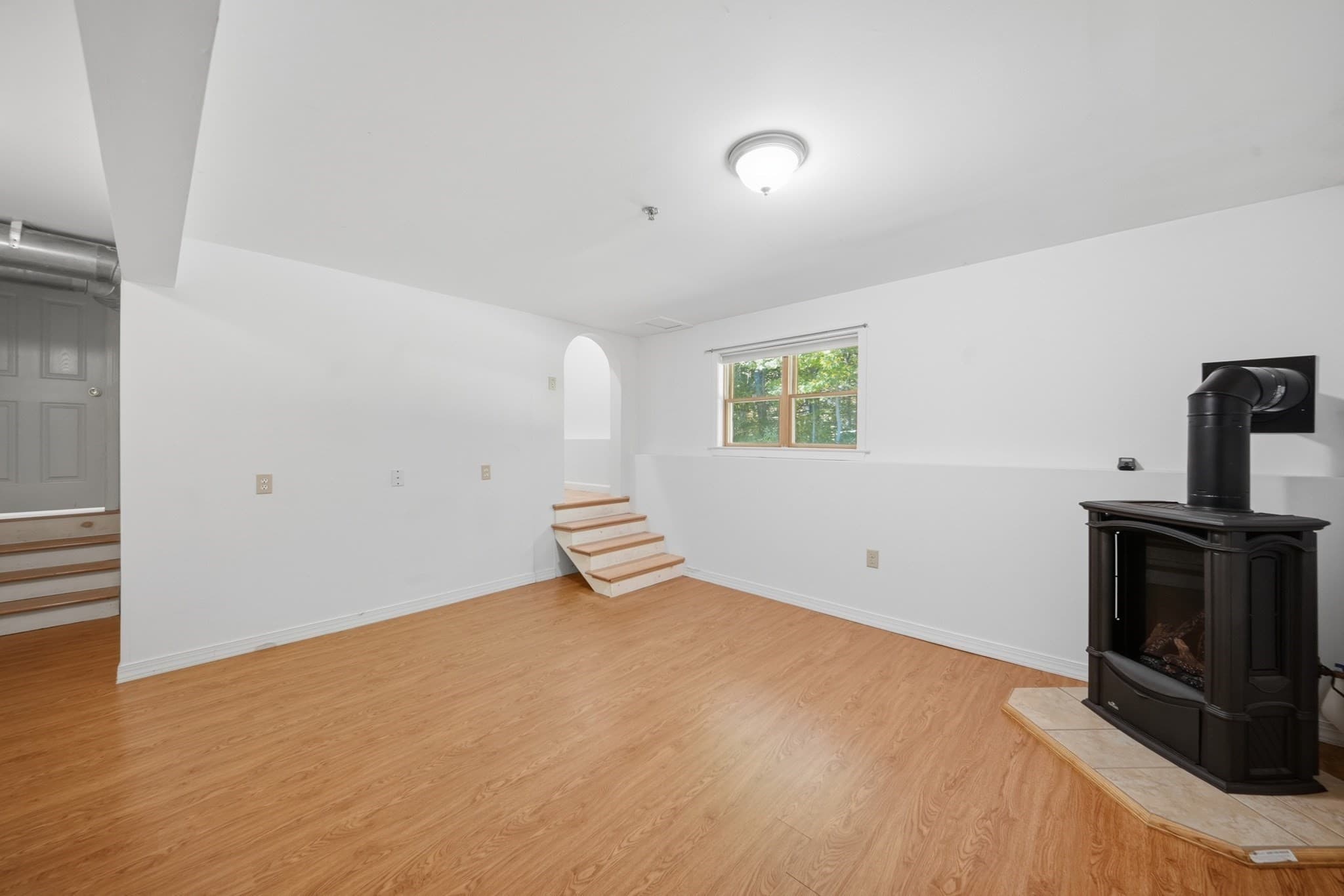 Condominium at 35 Coles Way # 35, Atkinson NH 03811, Atkinson, photo 31 of 42