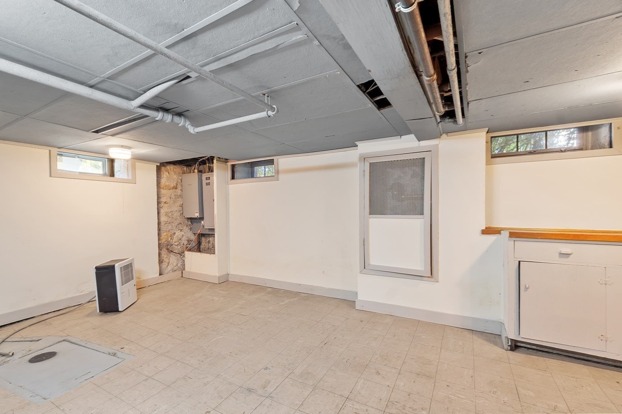 Single Family Residence at 124 Luce Street, Lowell MA 01852, Lowell, photo 25 of 32