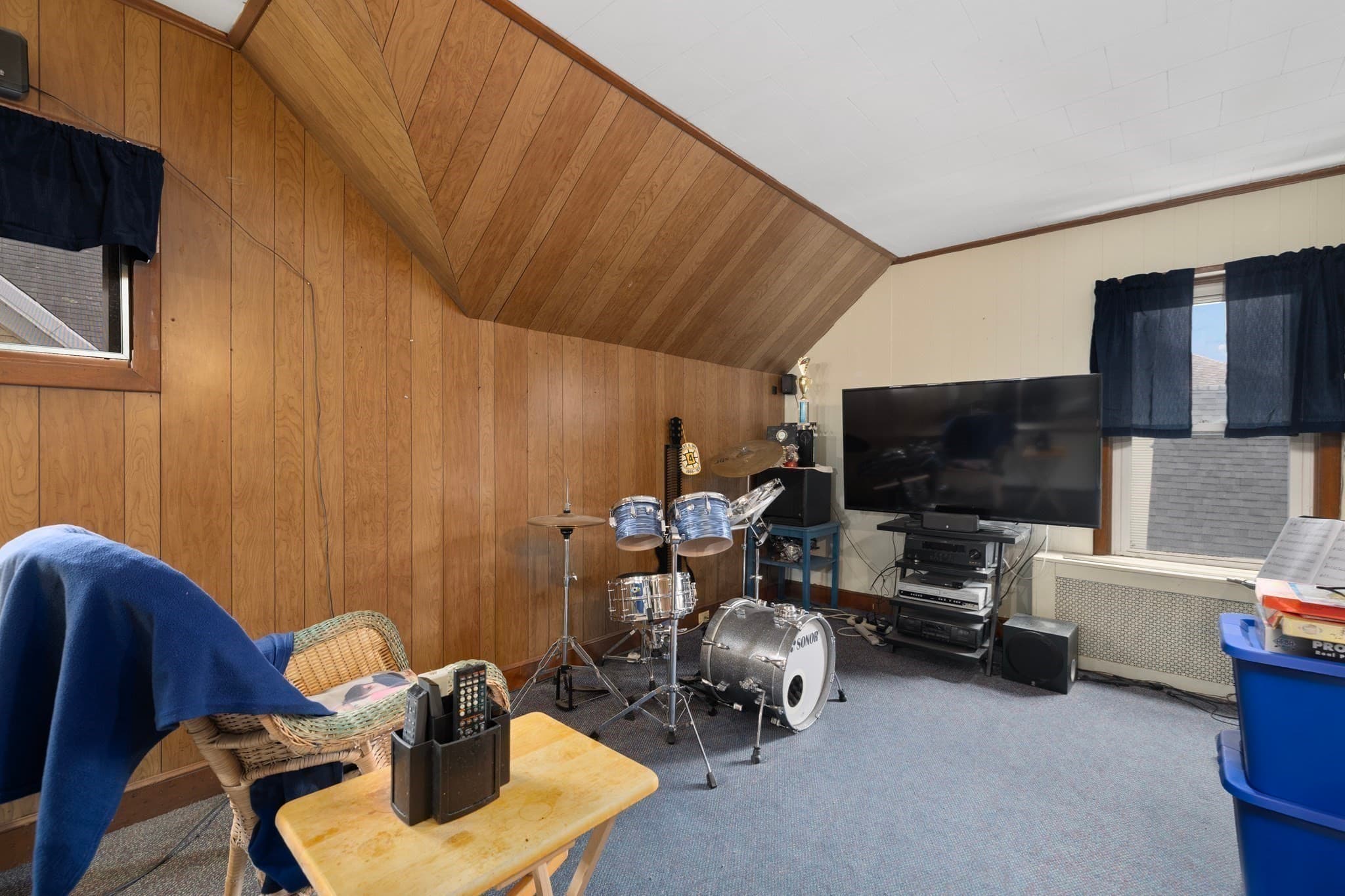 Single Family Residence at 109 Barre Street, Fall River MA 02723, Fall River, photo 20 of 39
