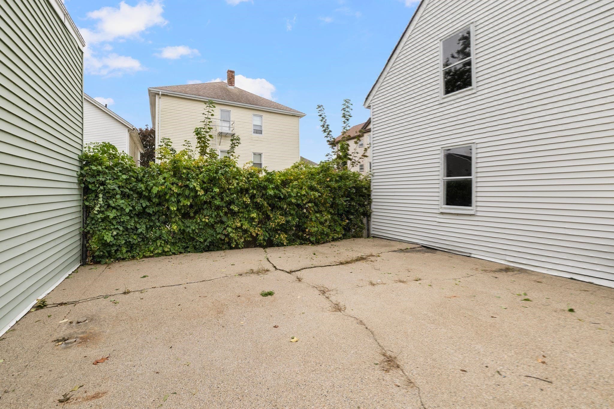 Single Family Residence at 109 Barre Street, Fall River MA 02723, Fall River, photo 37 of 39