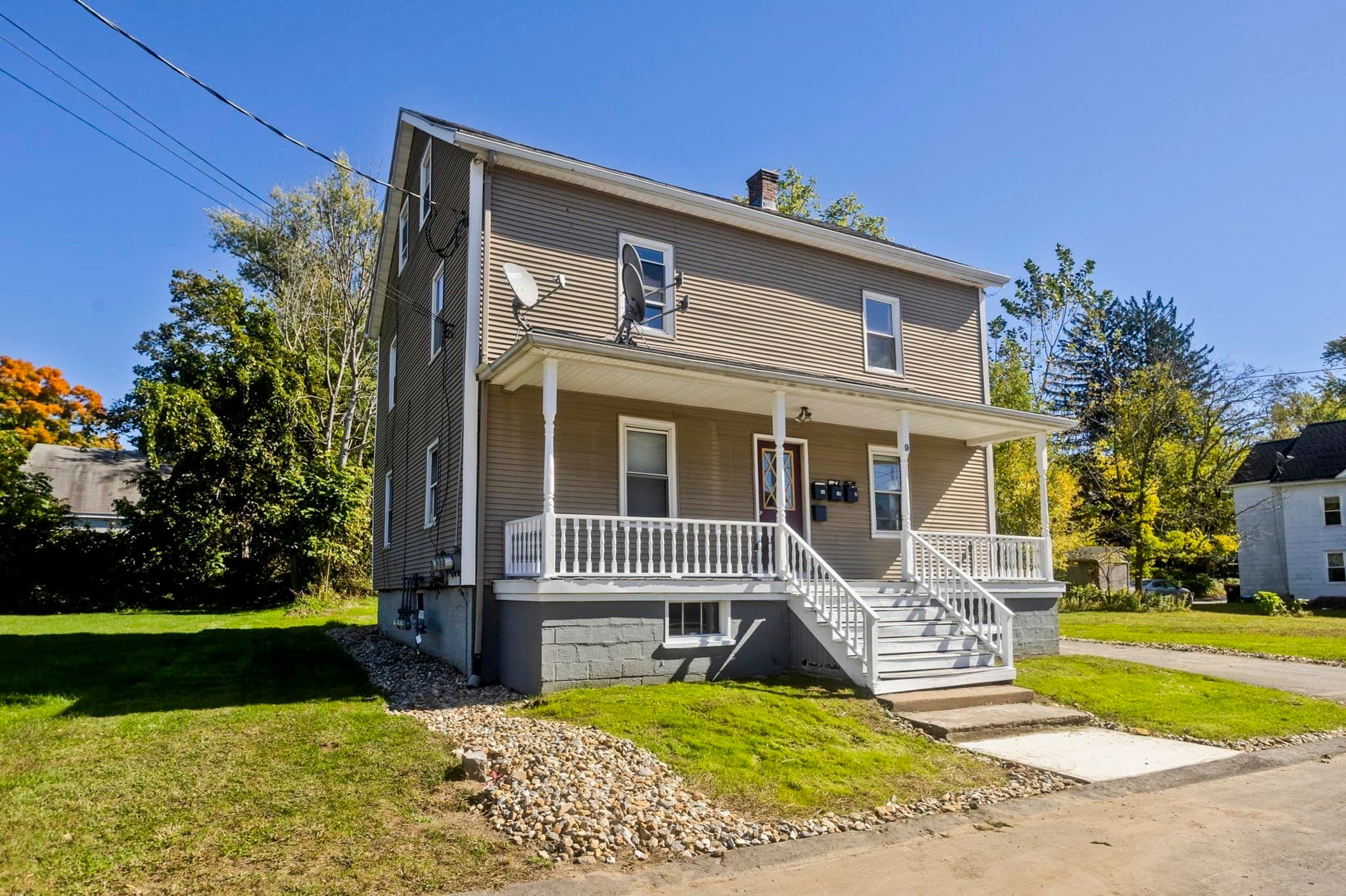 7-9 Graves Street, South Hadley MA 01075