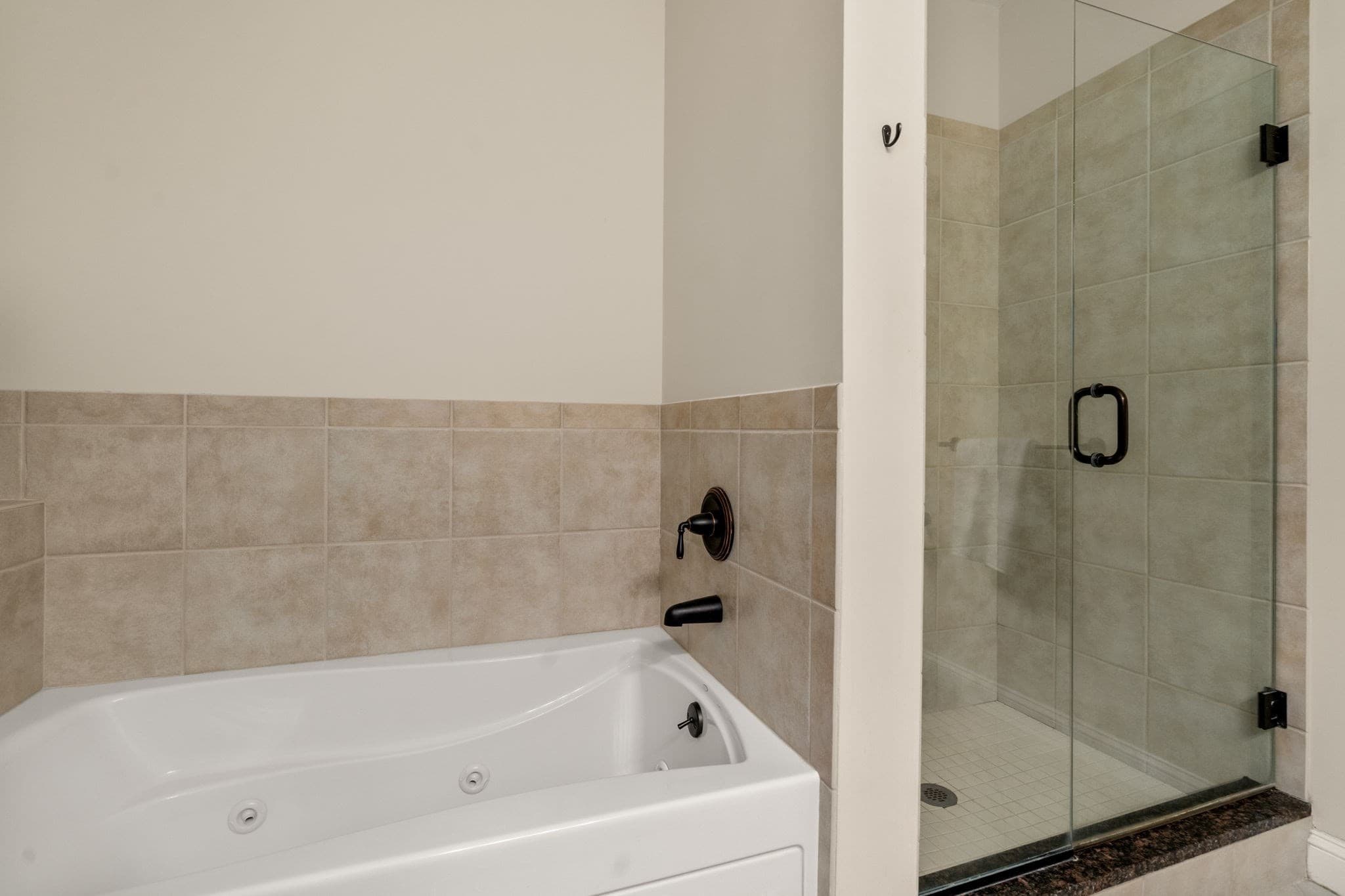 Condominium at 32 Cassandra Ave # 32, Franklin MA 02038, Franklin, photo 13 of 20