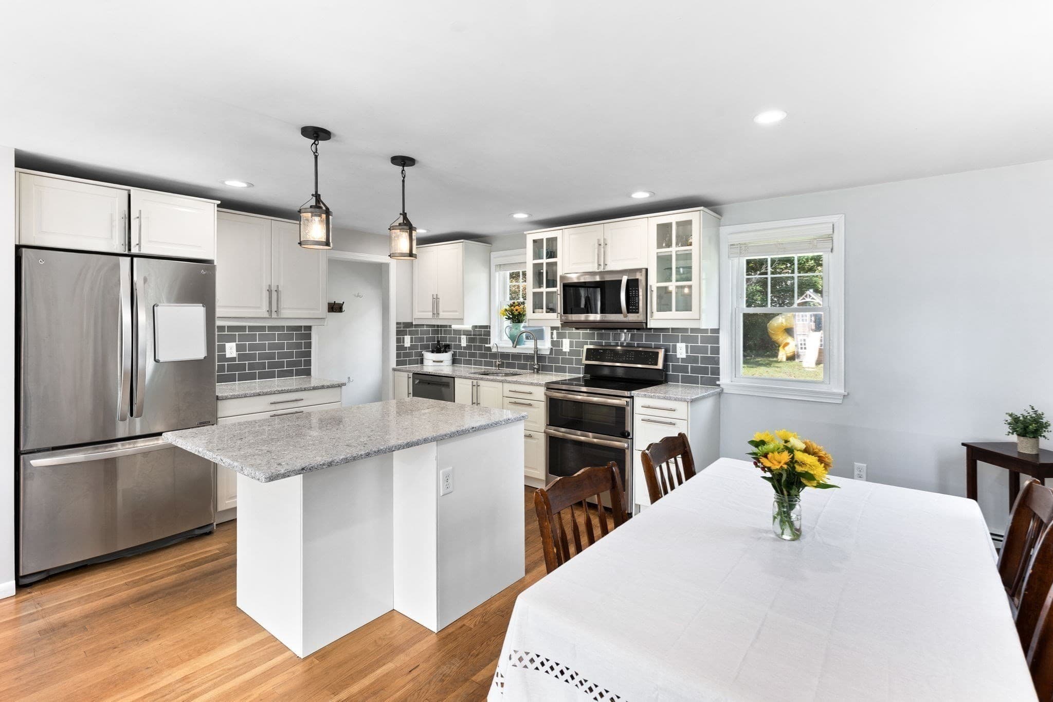 Single Family Residence at 5 Sachem Road, Woburn MA 01801, Woburn, photo 13 of 27