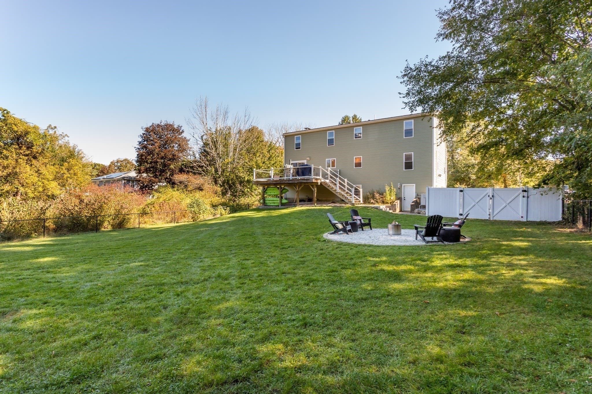 Single Family Residence at 2035 Washington St, East Bridgewater MA 02333, East Bridgewater, photo 6 of 28