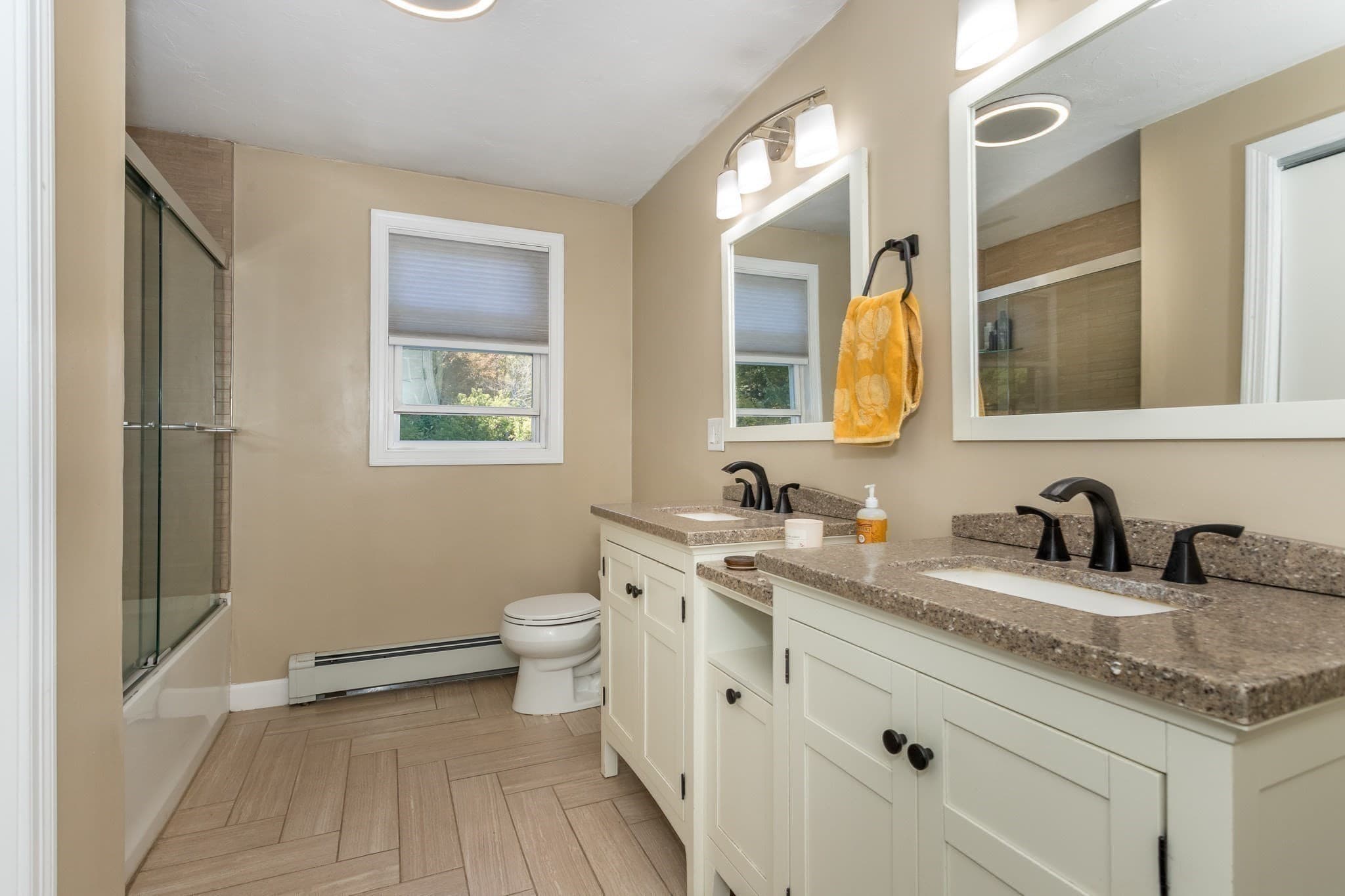 Single Family Residence at 2035 Washington St, East Bridgewater MA 02333, East Bridgewater, photo 21 of 28