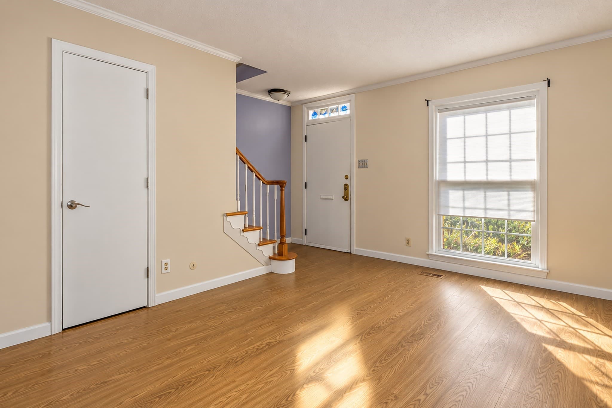 Condominium at 57 Williamsburg Dr # 57, Springfield MA 01108, Springfield, photo 7 of 32