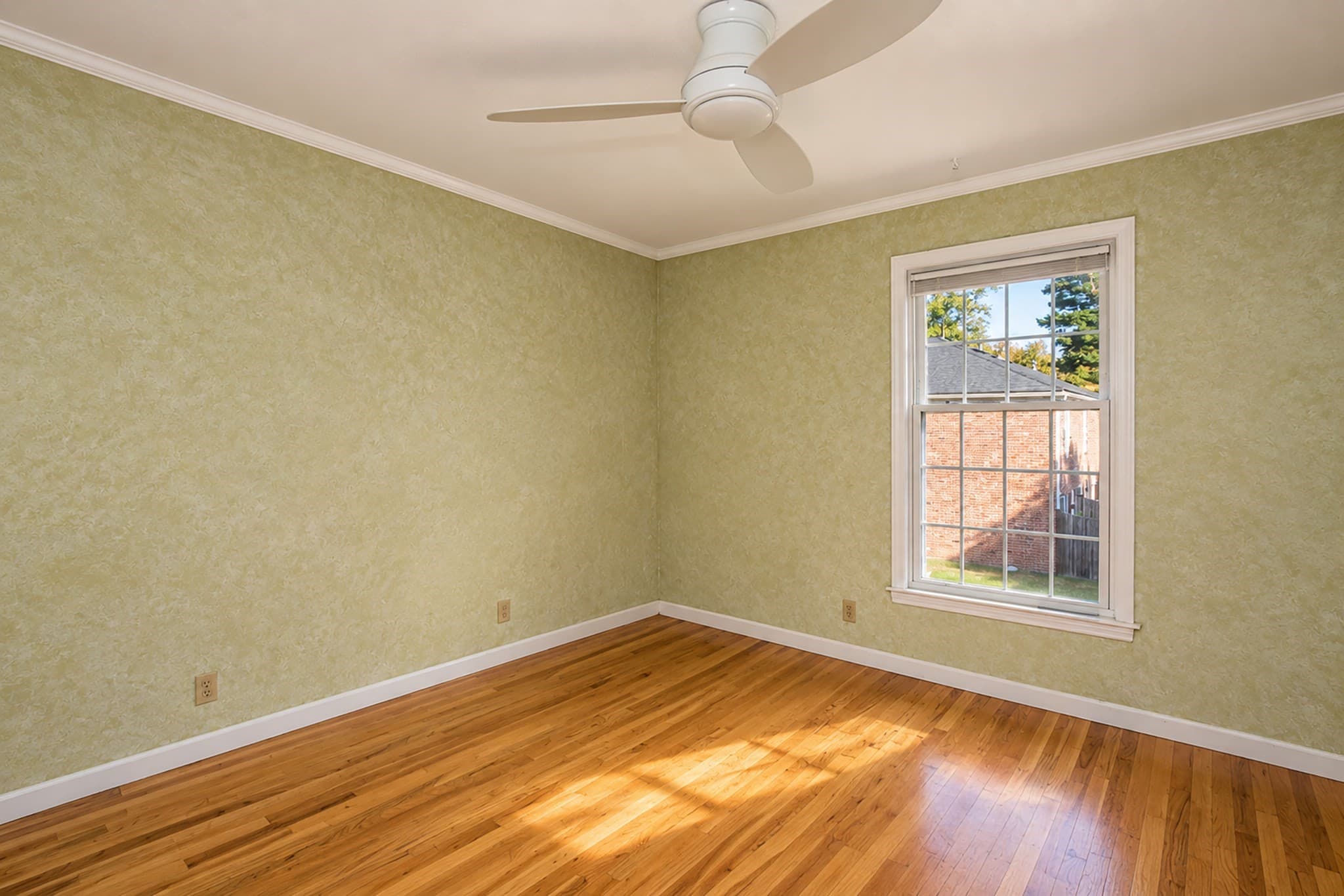 Condominium at 57 Williamsburg Dr # 57, Springfield MA 01108, Springfield, photo 20 of 32