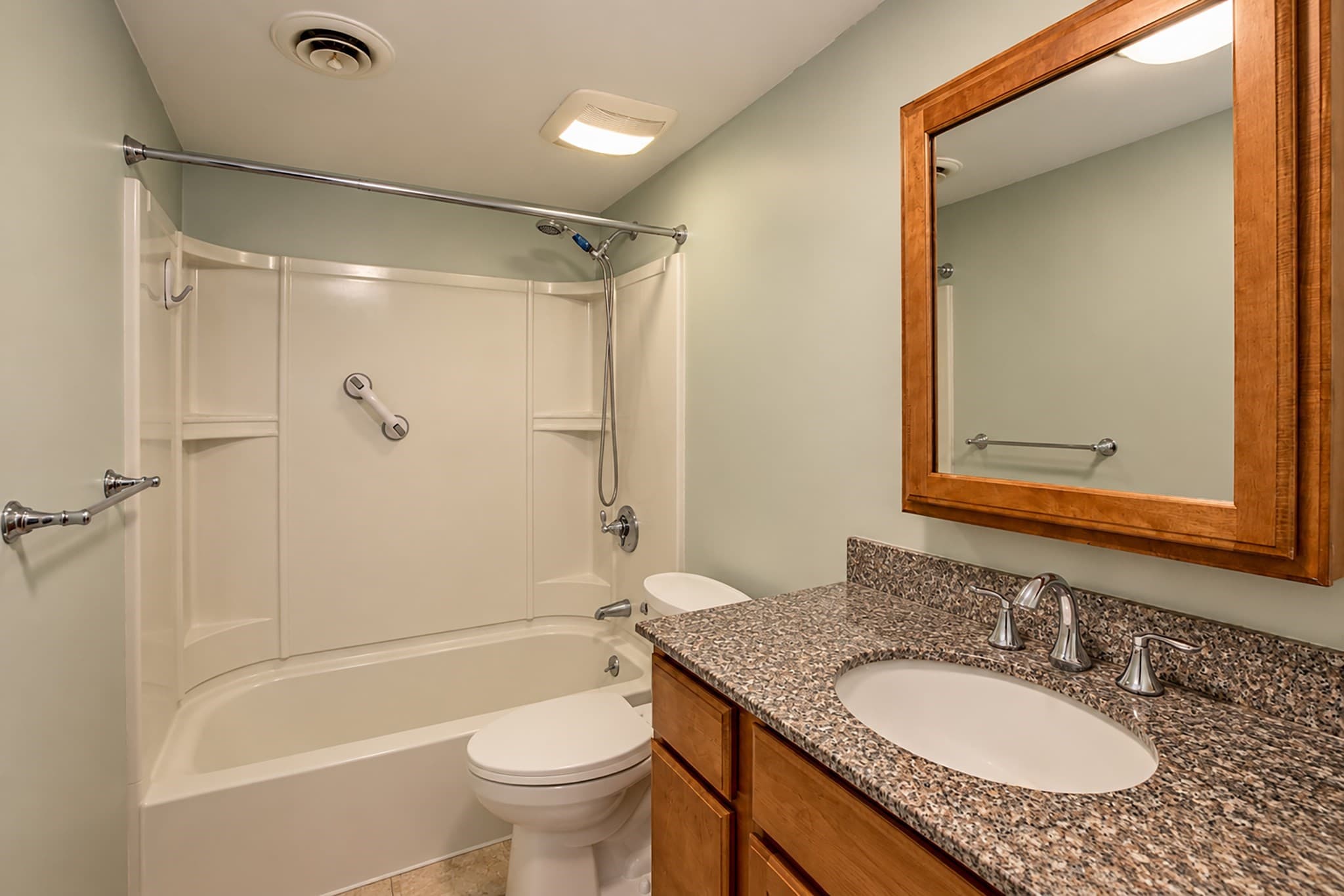 Condominium at 57 Williamsburg Dr # 57, Springfield MA 01108, Springfield, photo 24 of 32