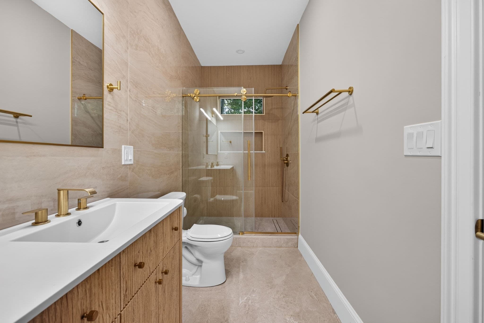 Condominium at 737 Somerville Ave # A, Somerville MA 02143, Somerville, photo 13 of 29