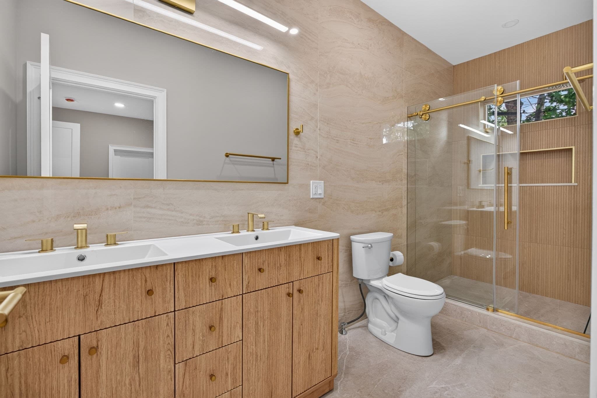 Condominium at 737 Somerville Ave # A, Somerville MA 02143, Somerville, photo 12 of 29