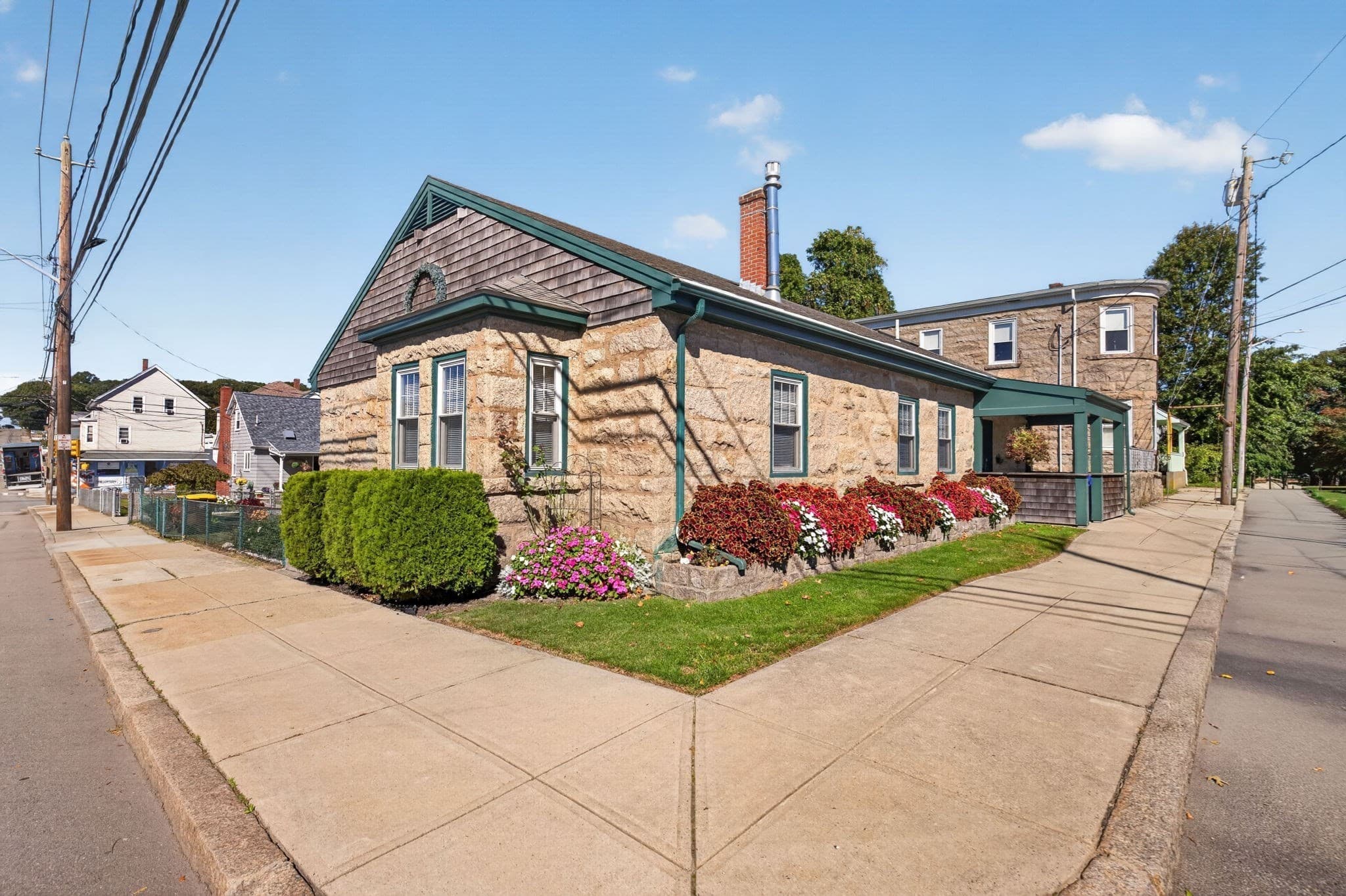 Single Family Residence at 1478 Locust St, Fall River MA 02723, Fall River, photo 5 of 42