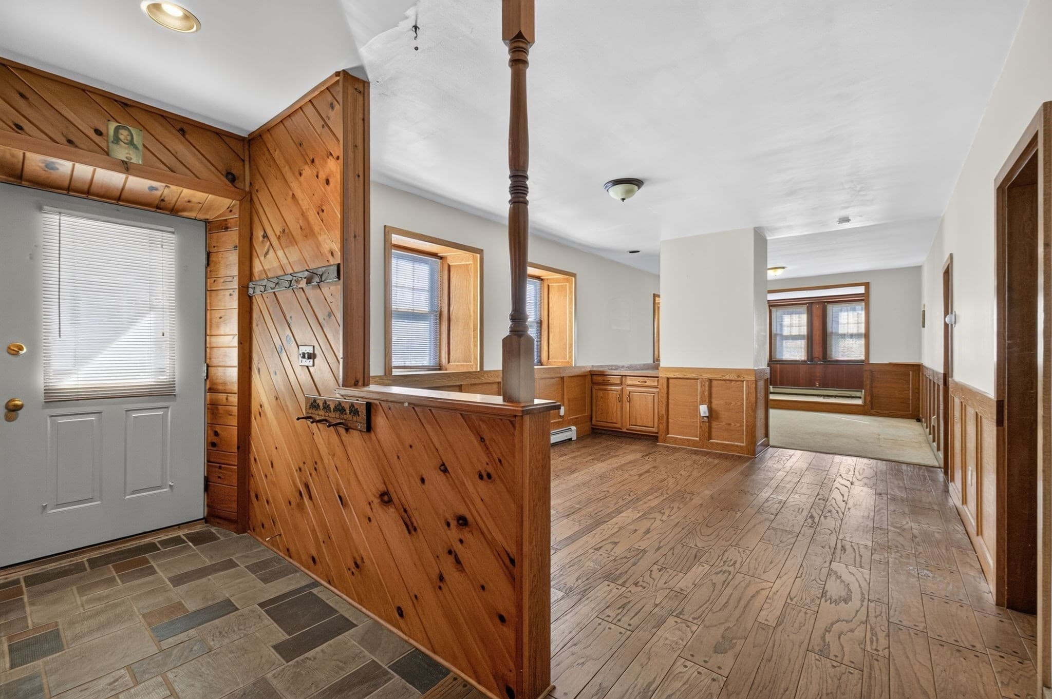 Single Family Residence at 1478 Locust St, Fall River MA 02723, Fall River, photo 15 of 42