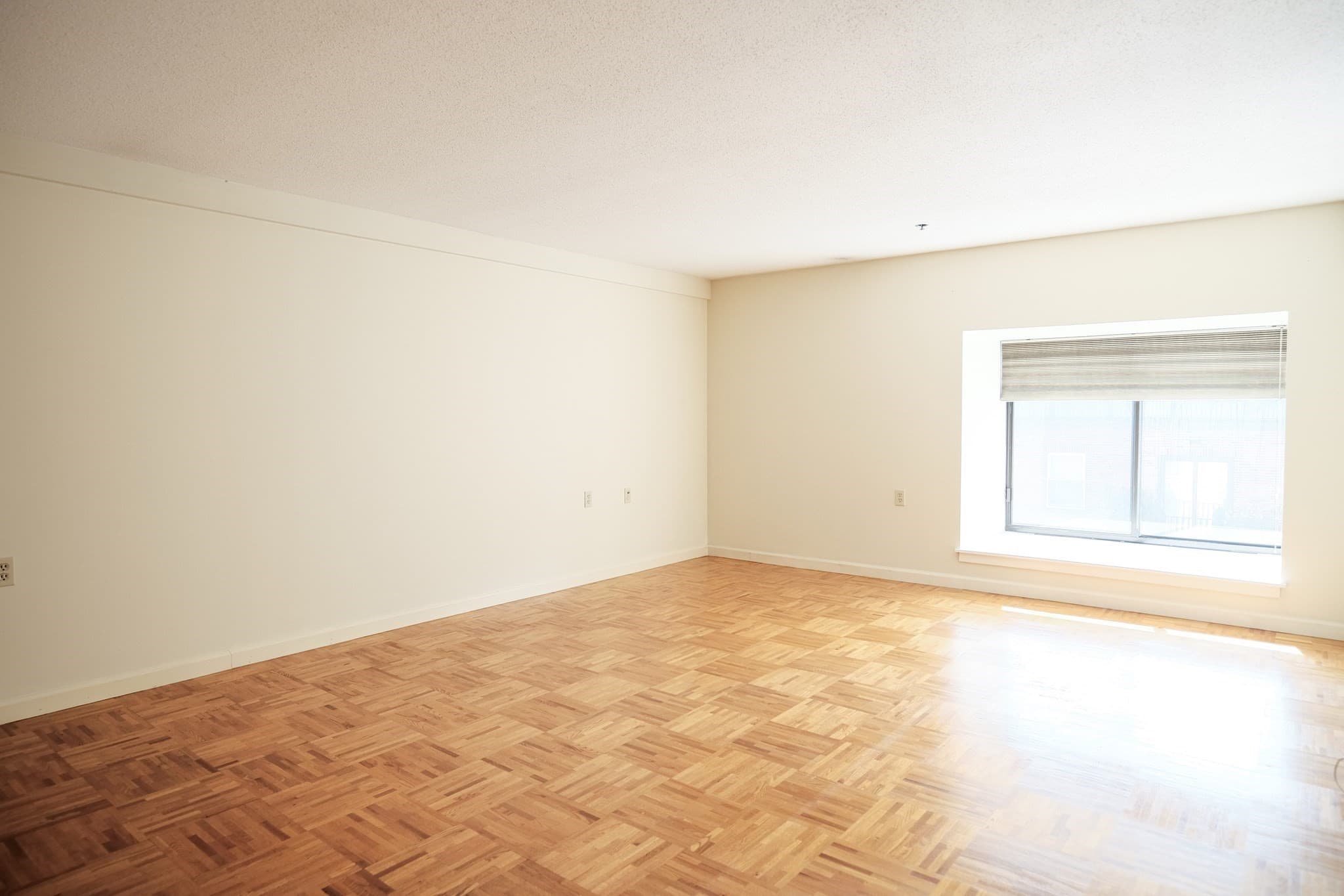 Condominium at 357 Commercial St # 516, Boston MA 02109, Boston, photo 10 of 21